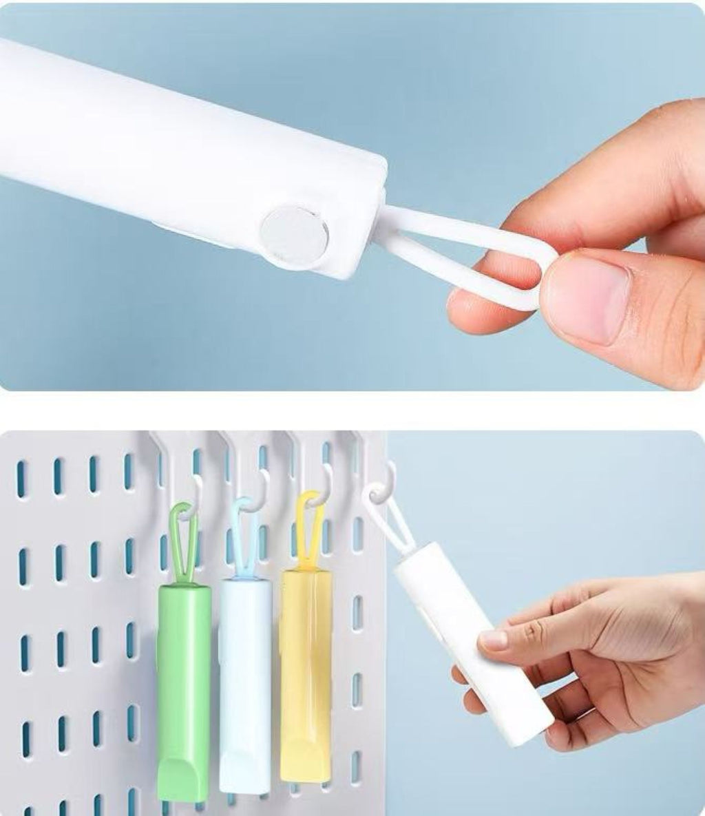 Portable Serrated Opening Knife