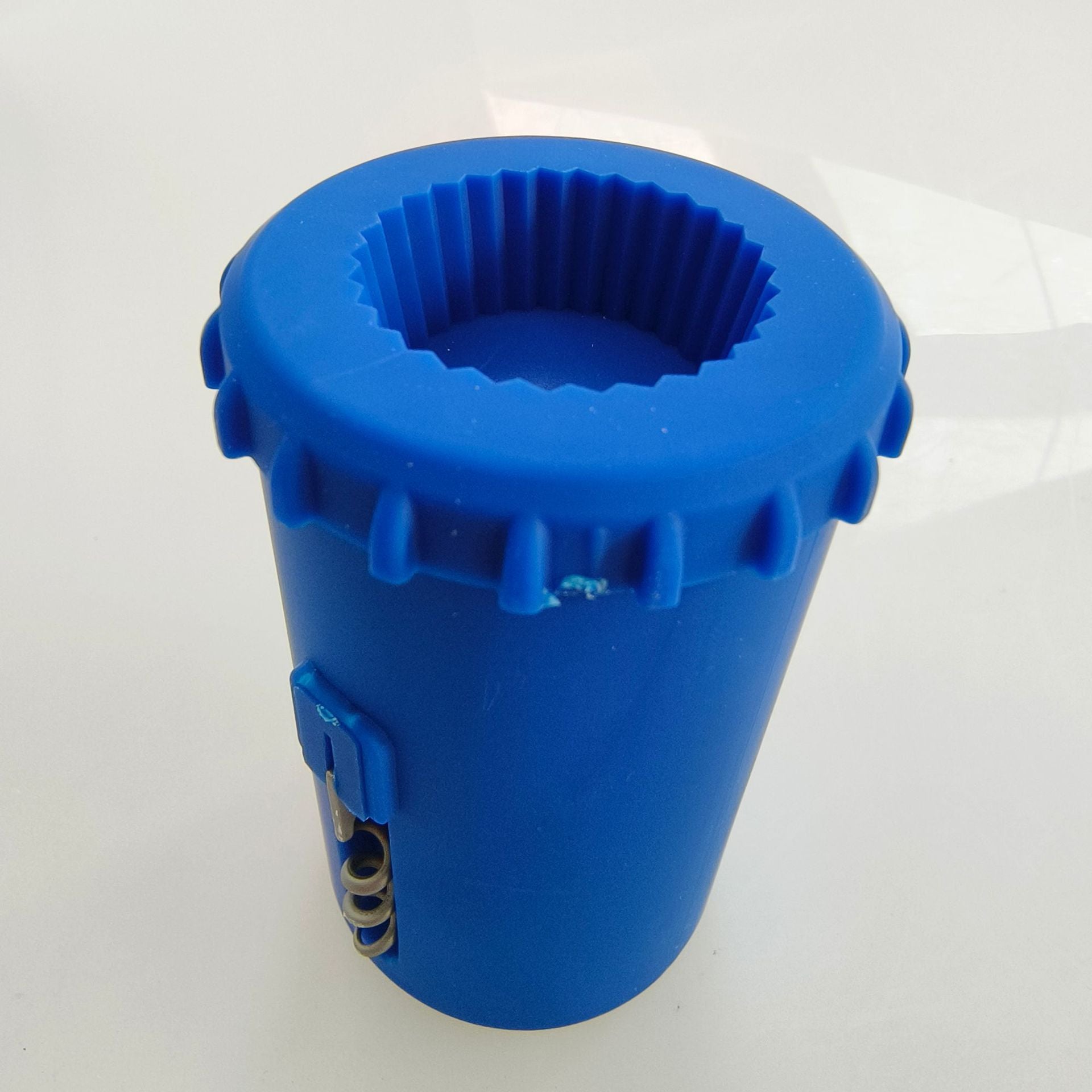 Multifunctional Magnetic Press - type Bottle Opener