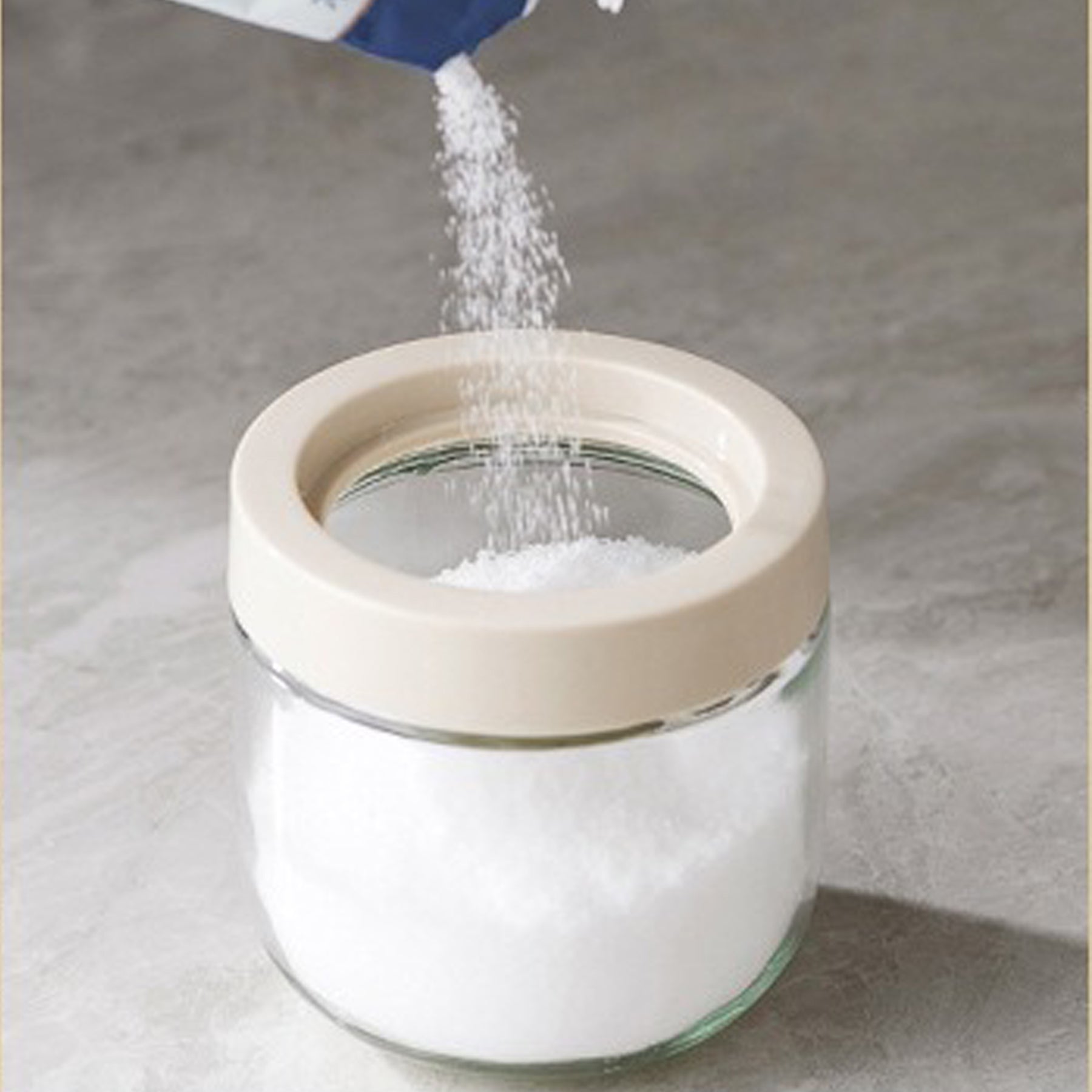 Glass Seasoning Jar With Retractable Spoon Lid