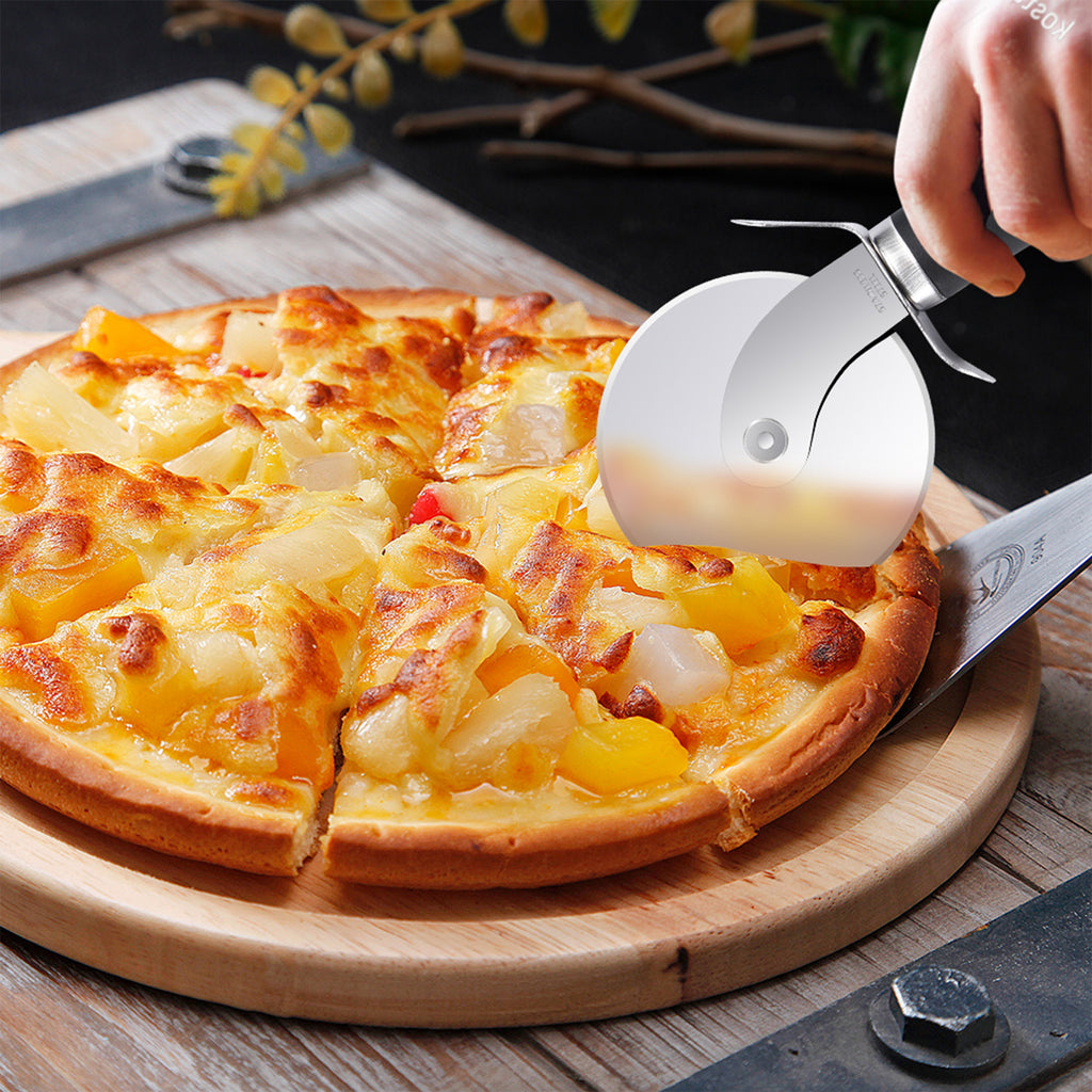 Premium Super Sharp Pizza Cutter