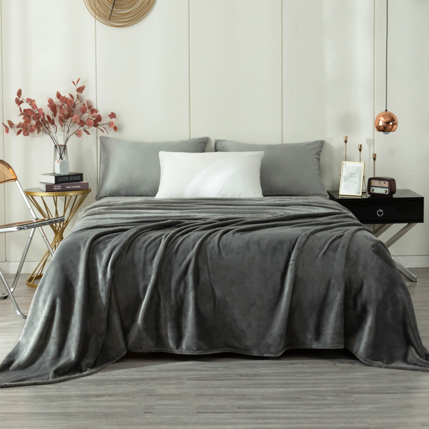 Double-Sided Coral Velvet Blanket