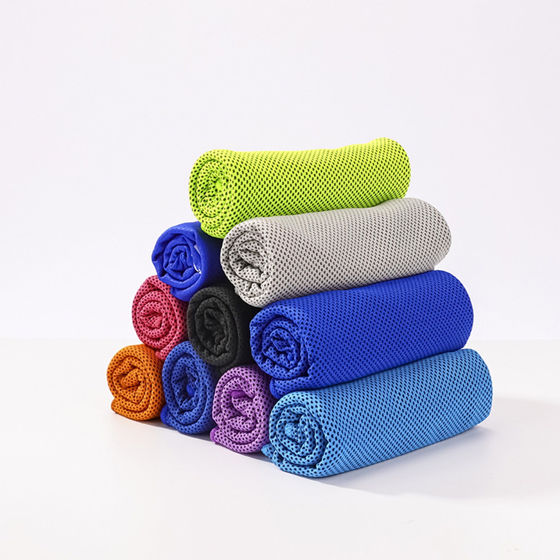 Bottled Cool-Touch Quick-Dry Sports Towel