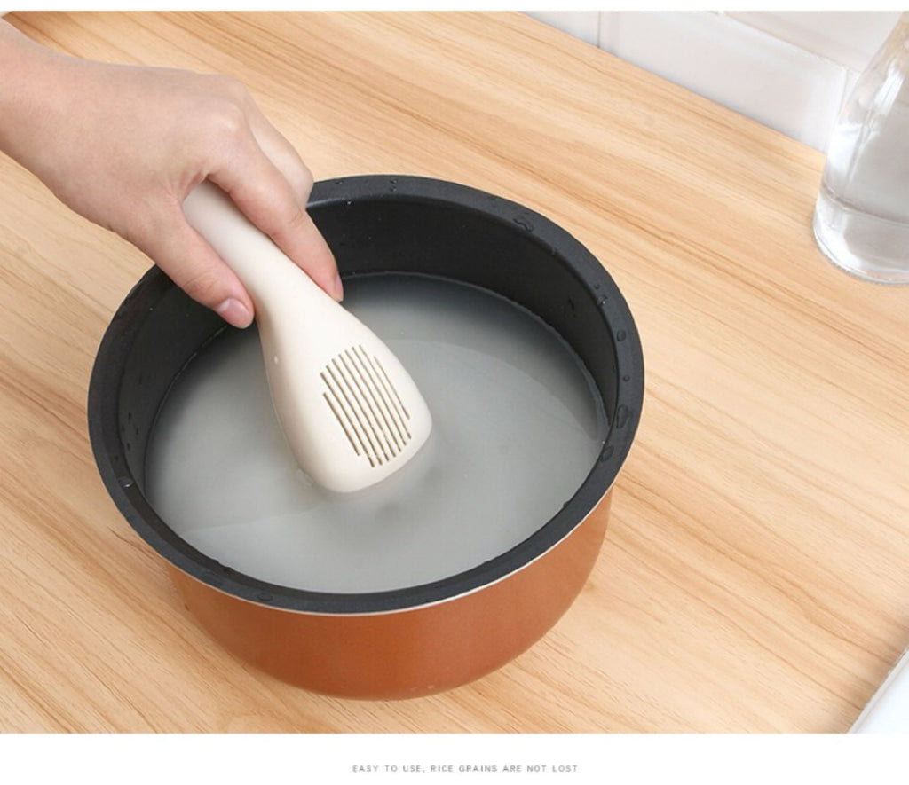 Multi-functional Rice-washing Spoon