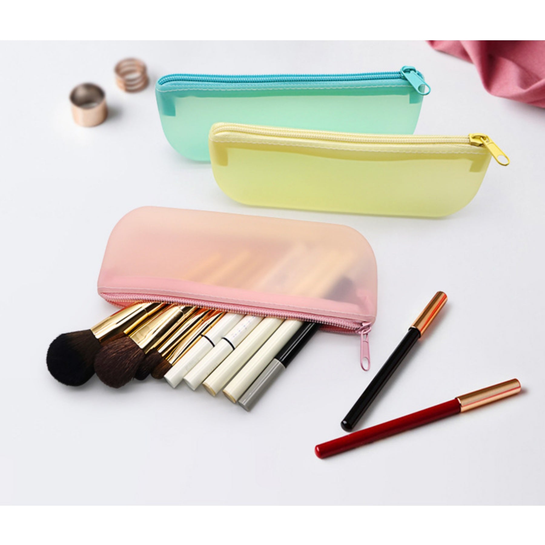 Silicone Makeup Brush Organizer Pouch