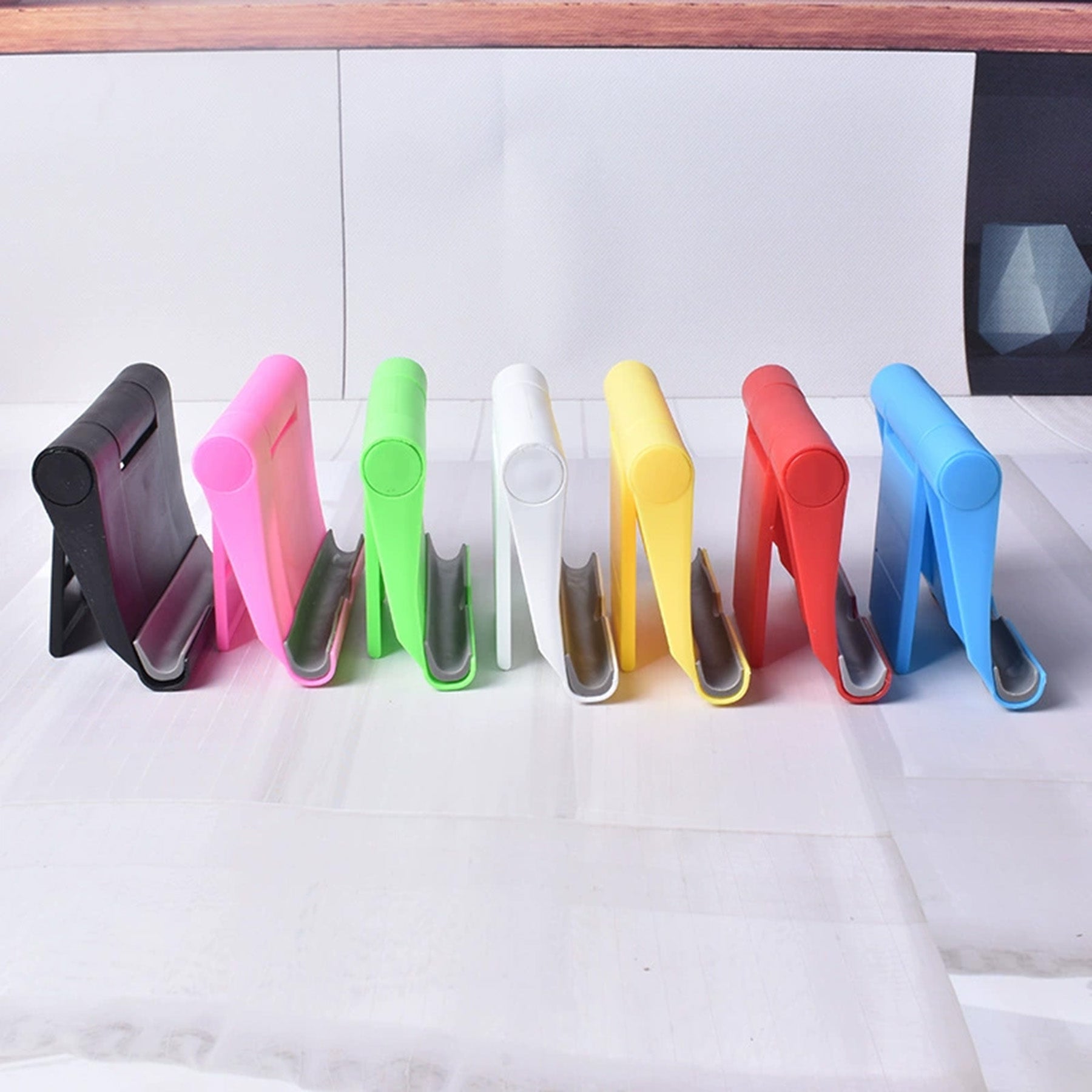 Plastic Desktop Phone Holder