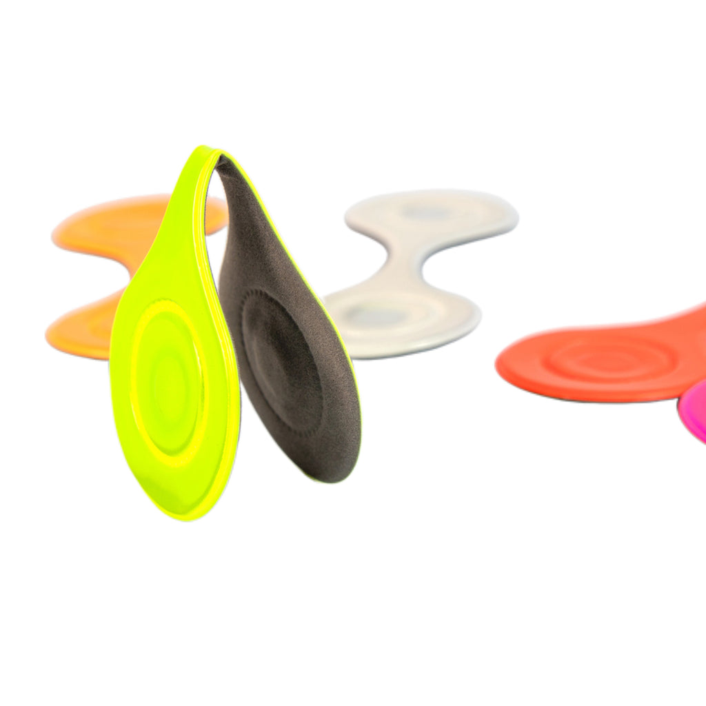 Reflective Magnetic Clip