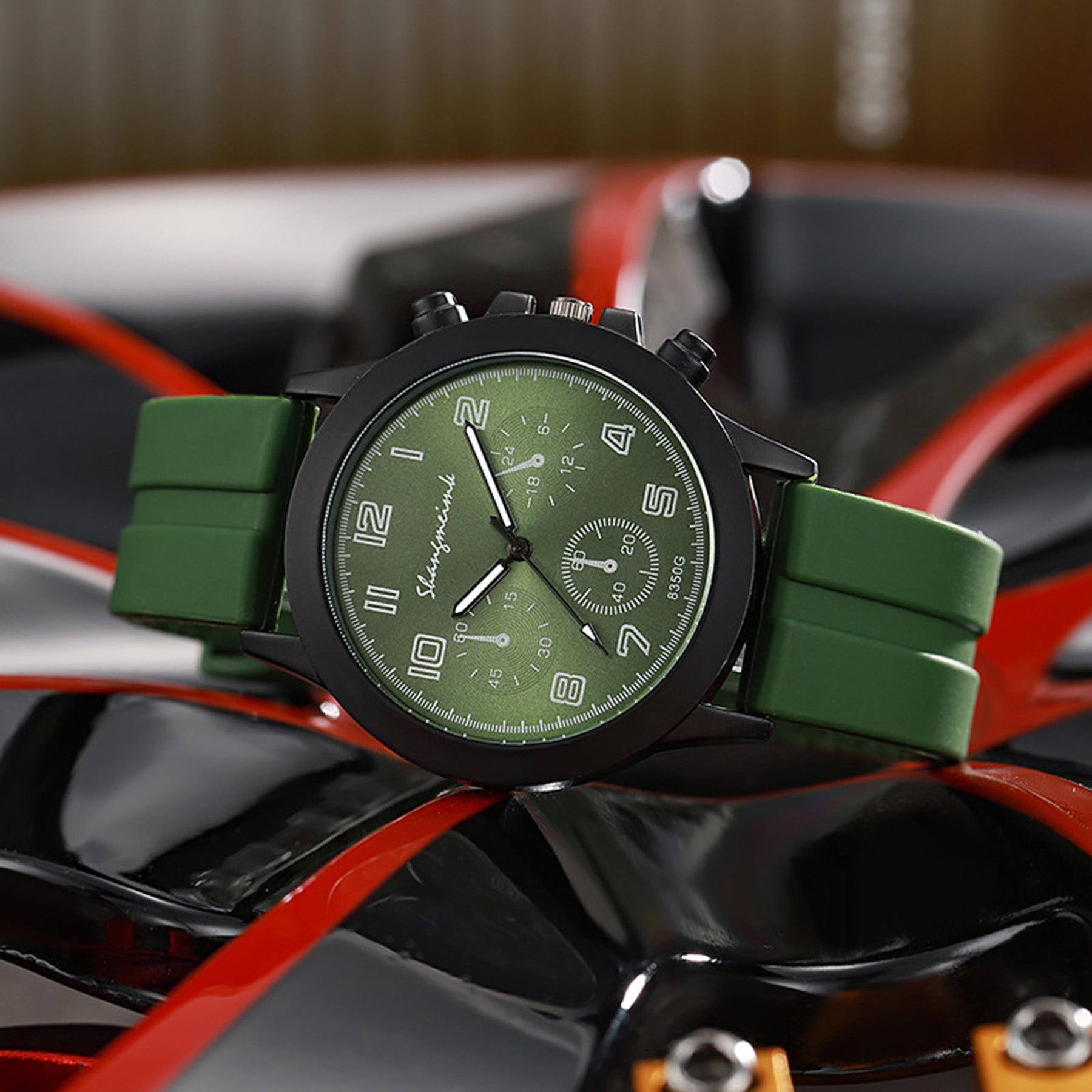 Alloy Quartz Electronic Watch