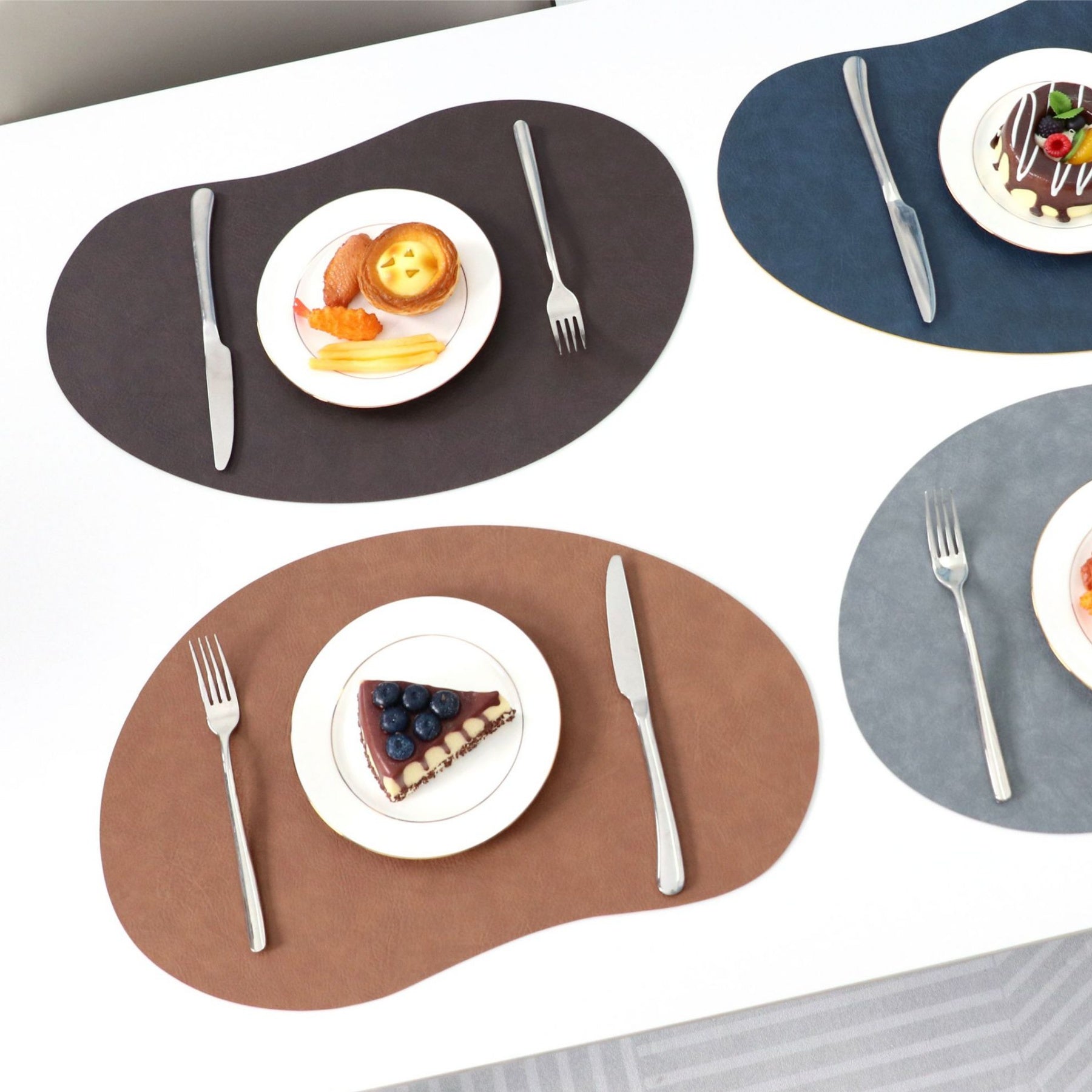 Irregular-Shaped Cowhide Texture Western Placemat