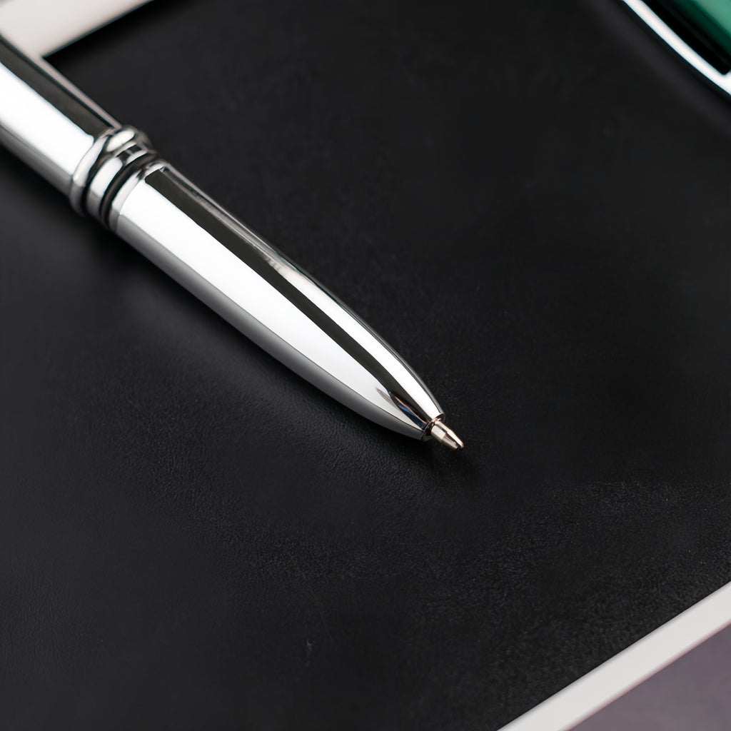 Touchscreen Pen With Led Flashlight