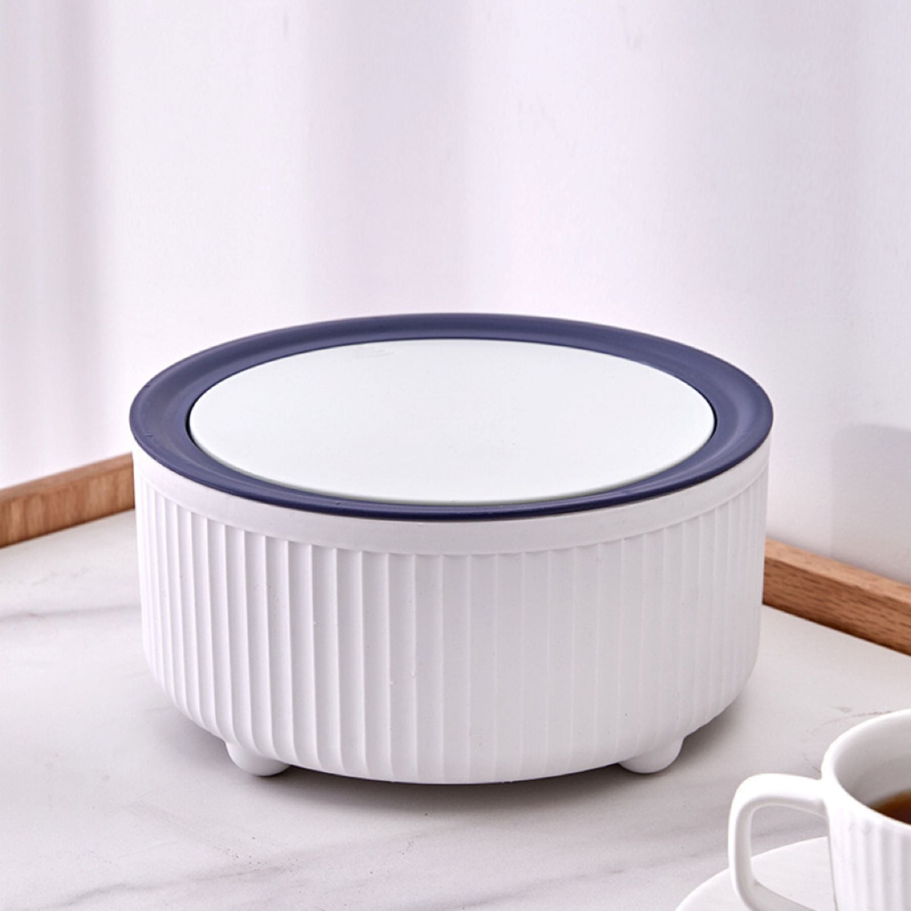 Simple Desktop Trash Can