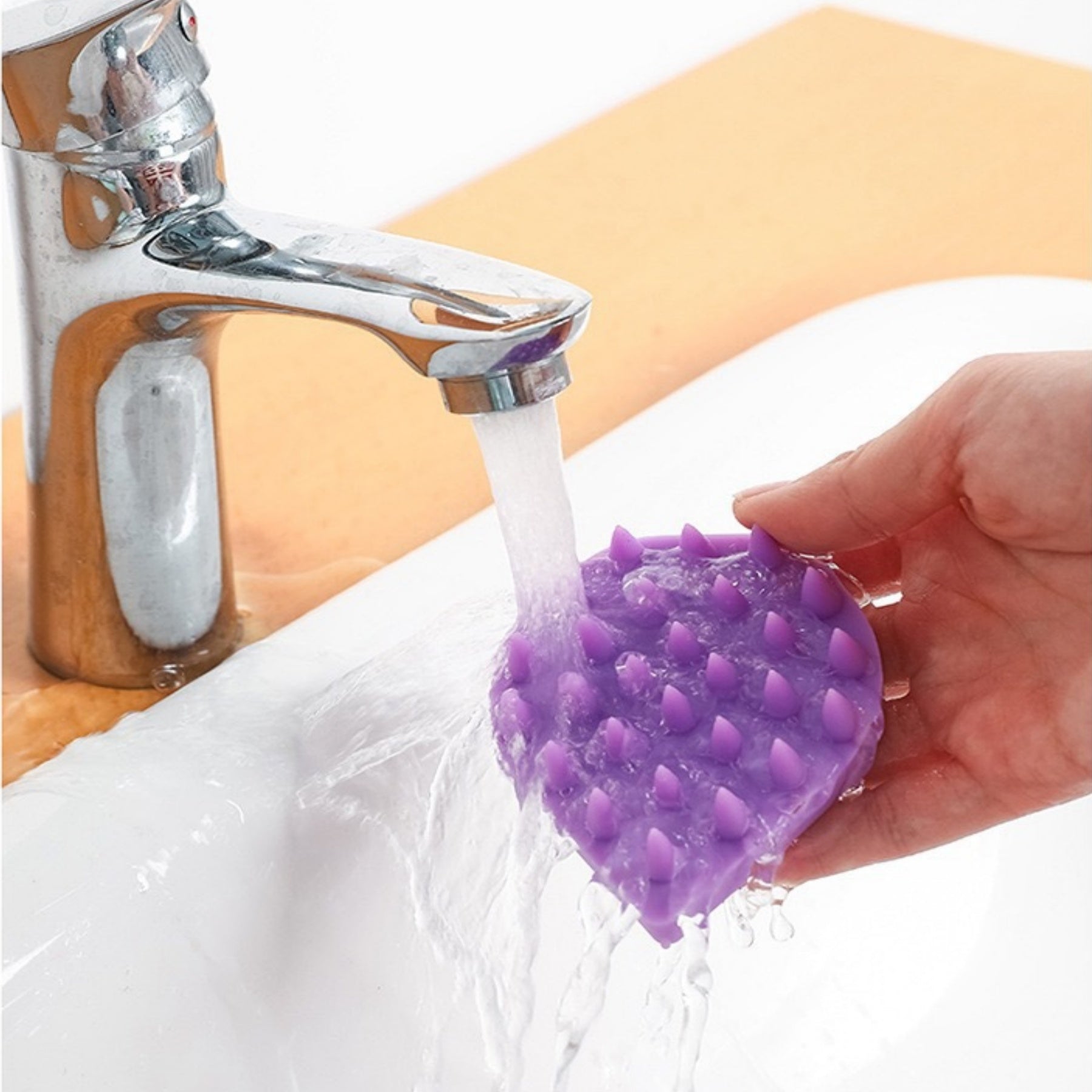 Silicone Scalp Shampoo Brush