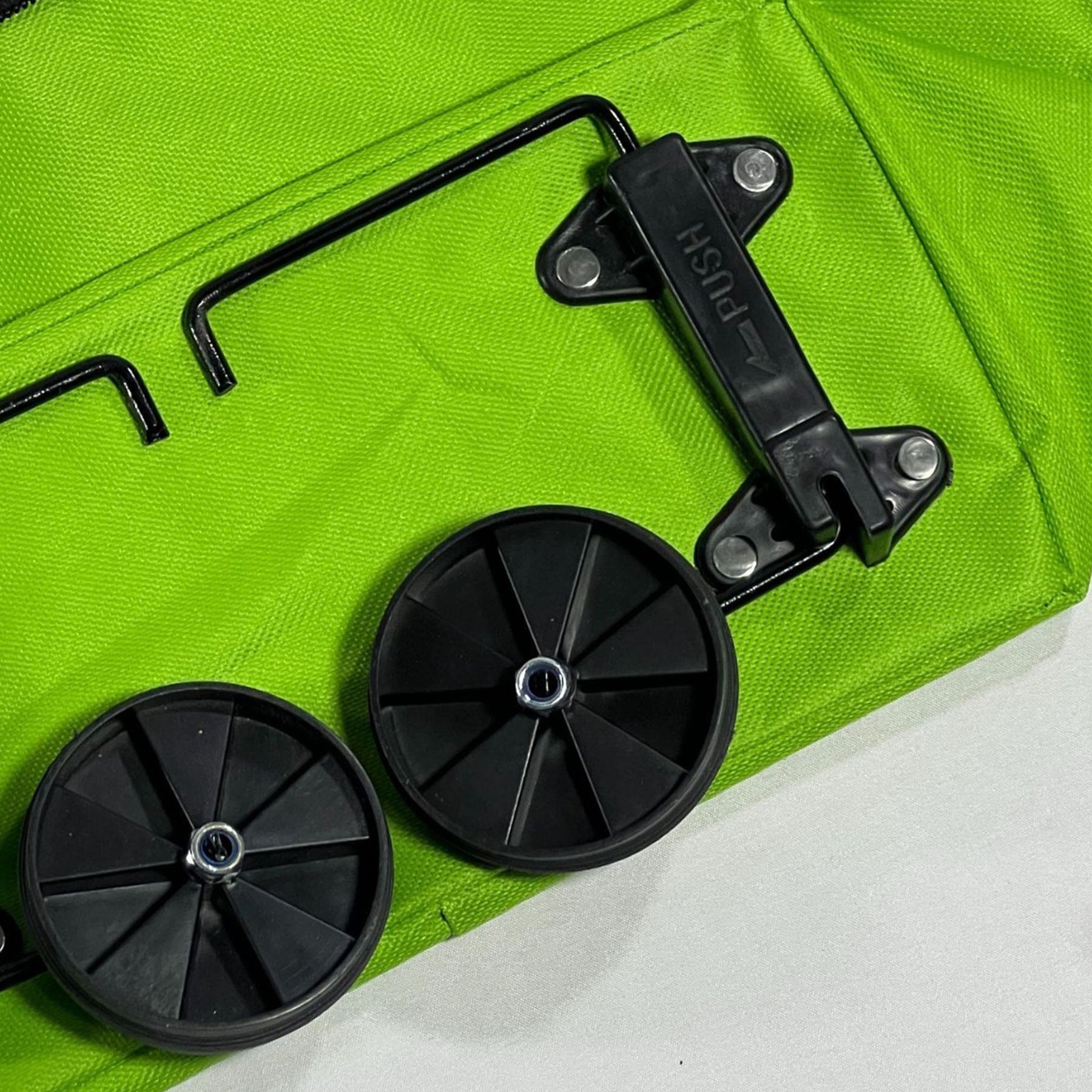Foldable Shopping Bag With Wheels