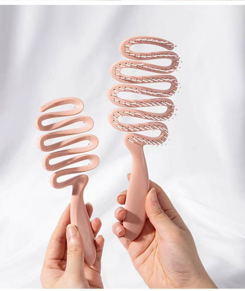 Hollowed-Out Hair-Drying Comb
