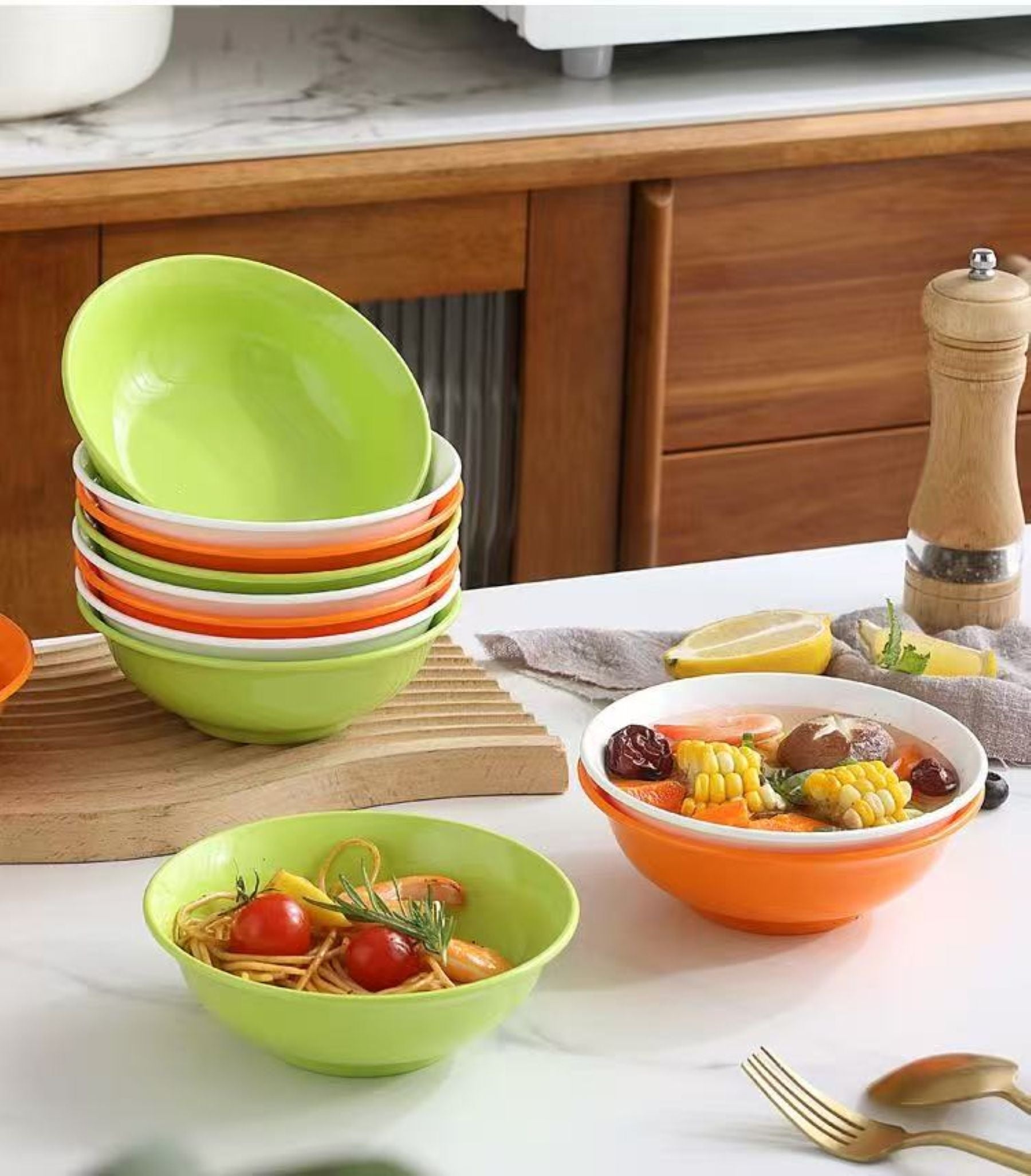 Microwave Oven Round Bowls (Four Pieces)