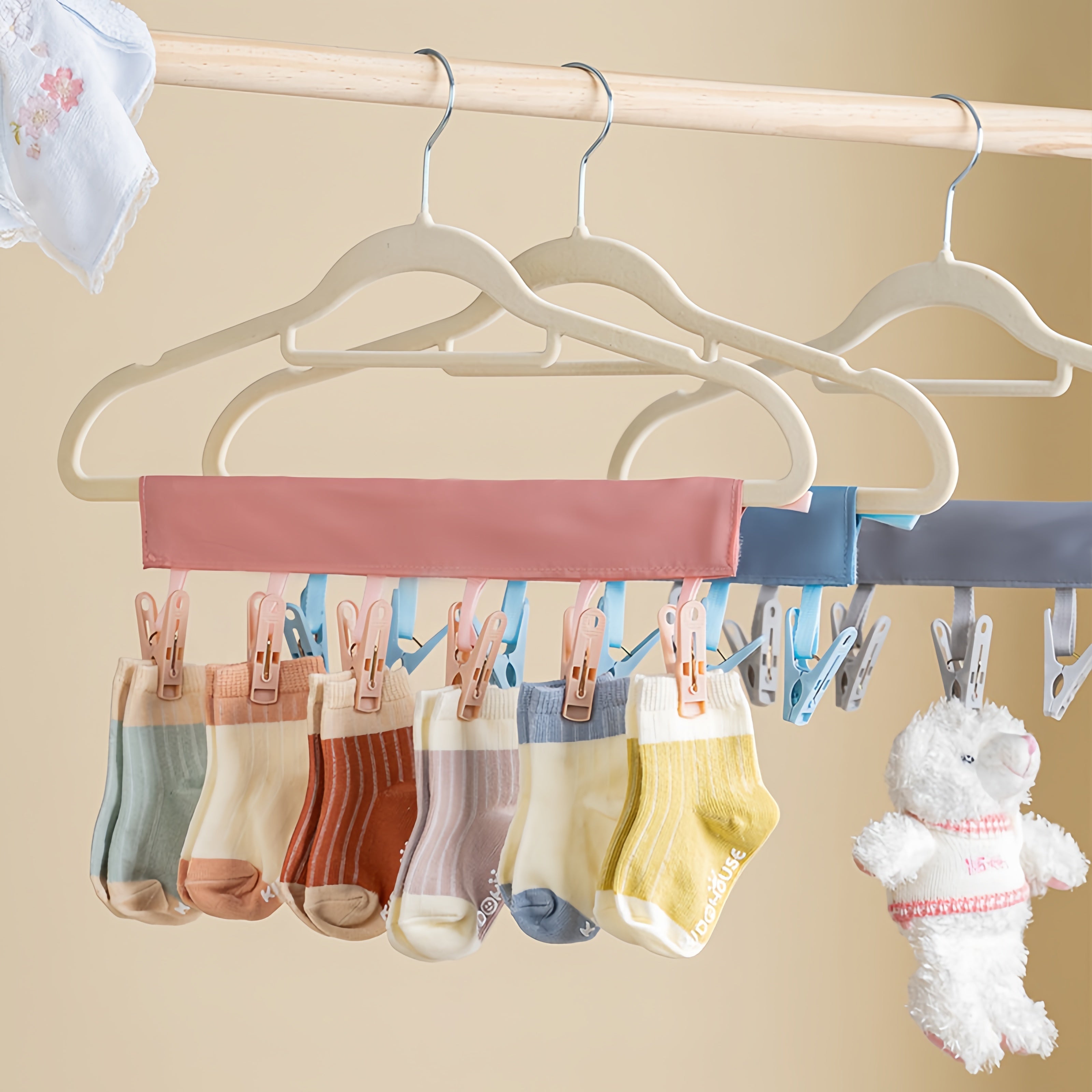 Travel Foldable Hangers Suitcase Drying Rack