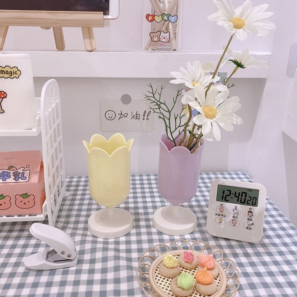 Tulip Pen Holder