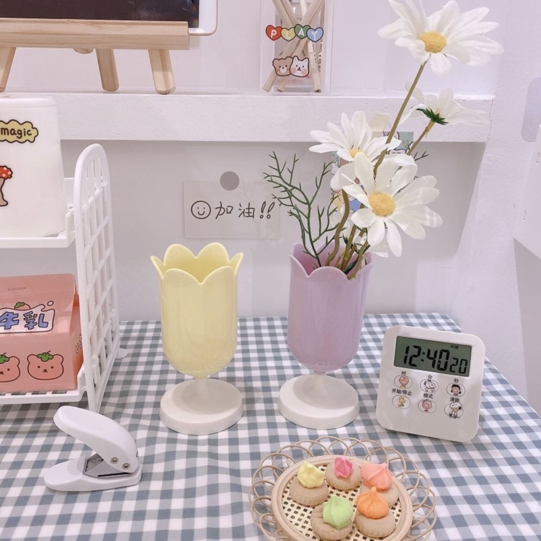 Tulip Pen Holder