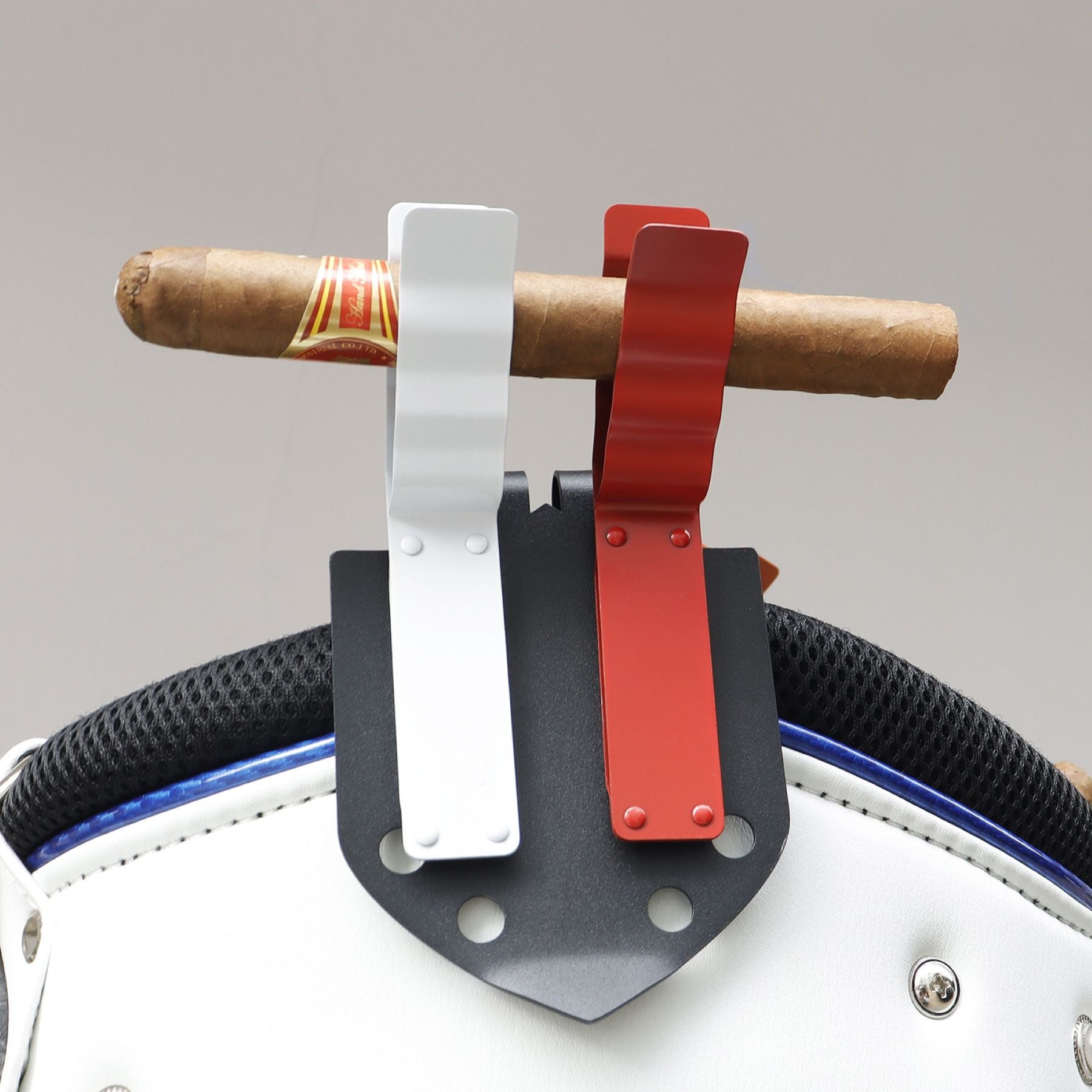 Magnetic Cigar Holder