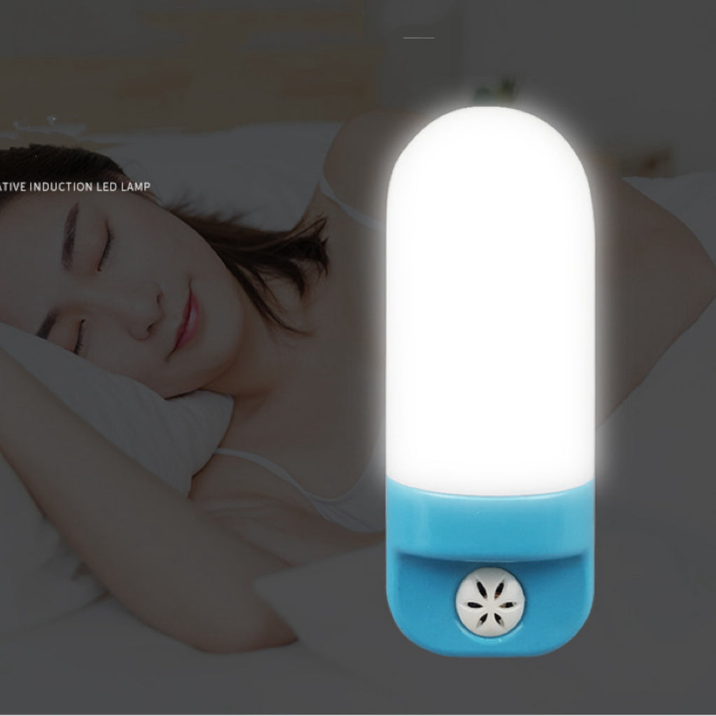 Light-Sensing LED Lamp