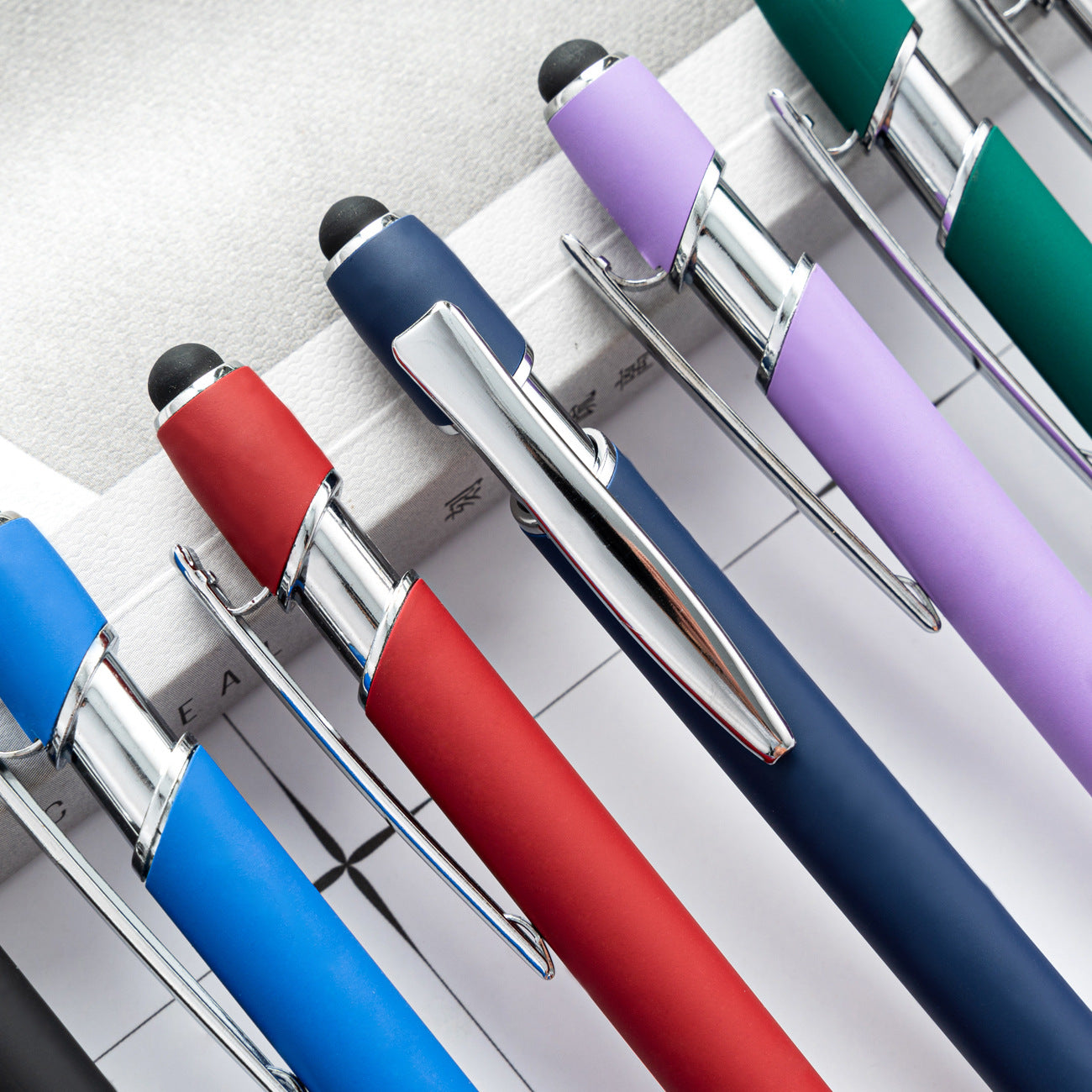 Ballpoint Pen 2-In-1 Stylus Ballpoint Pen With Stylus Tip