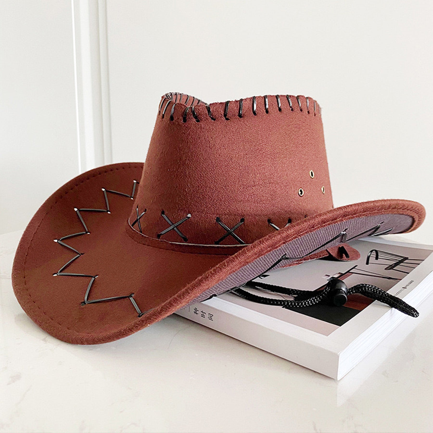 American Vintage Large Eaves Western Cowboy