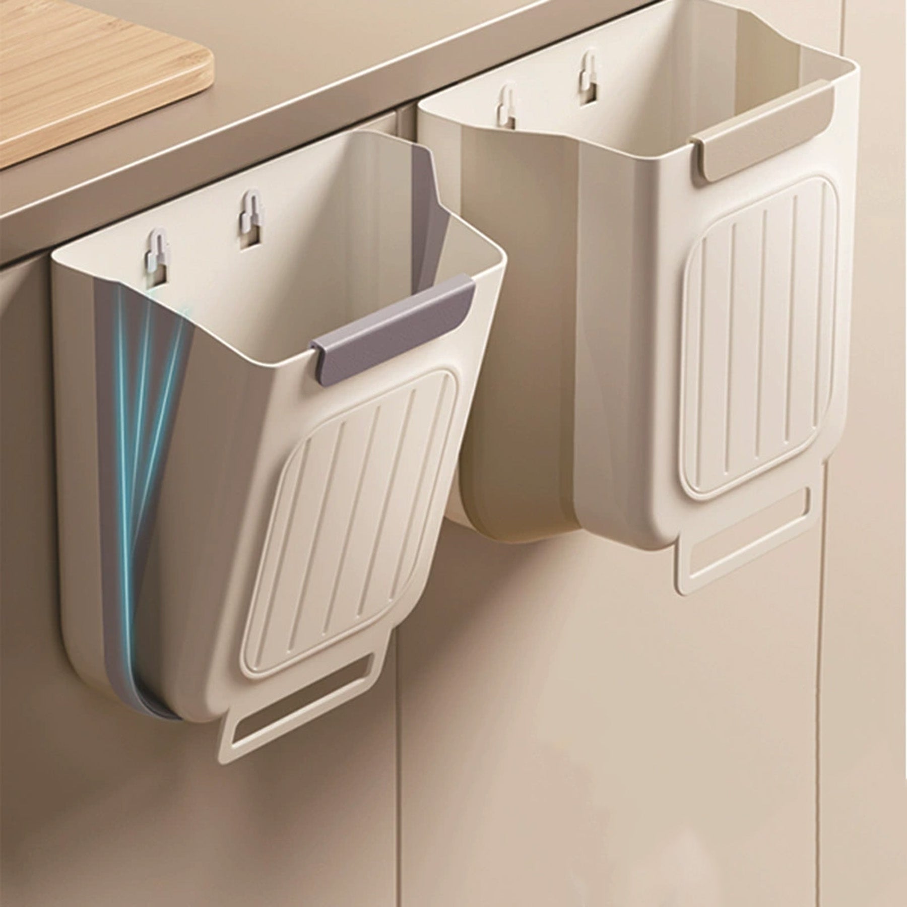 Hanging Collapsible Trash Can
