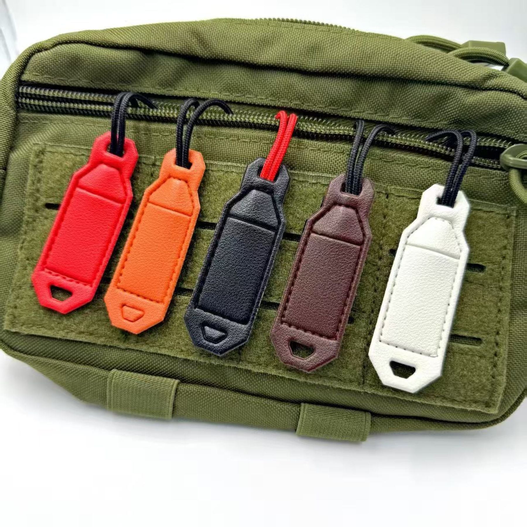 Cushioned Drawstring Fastener