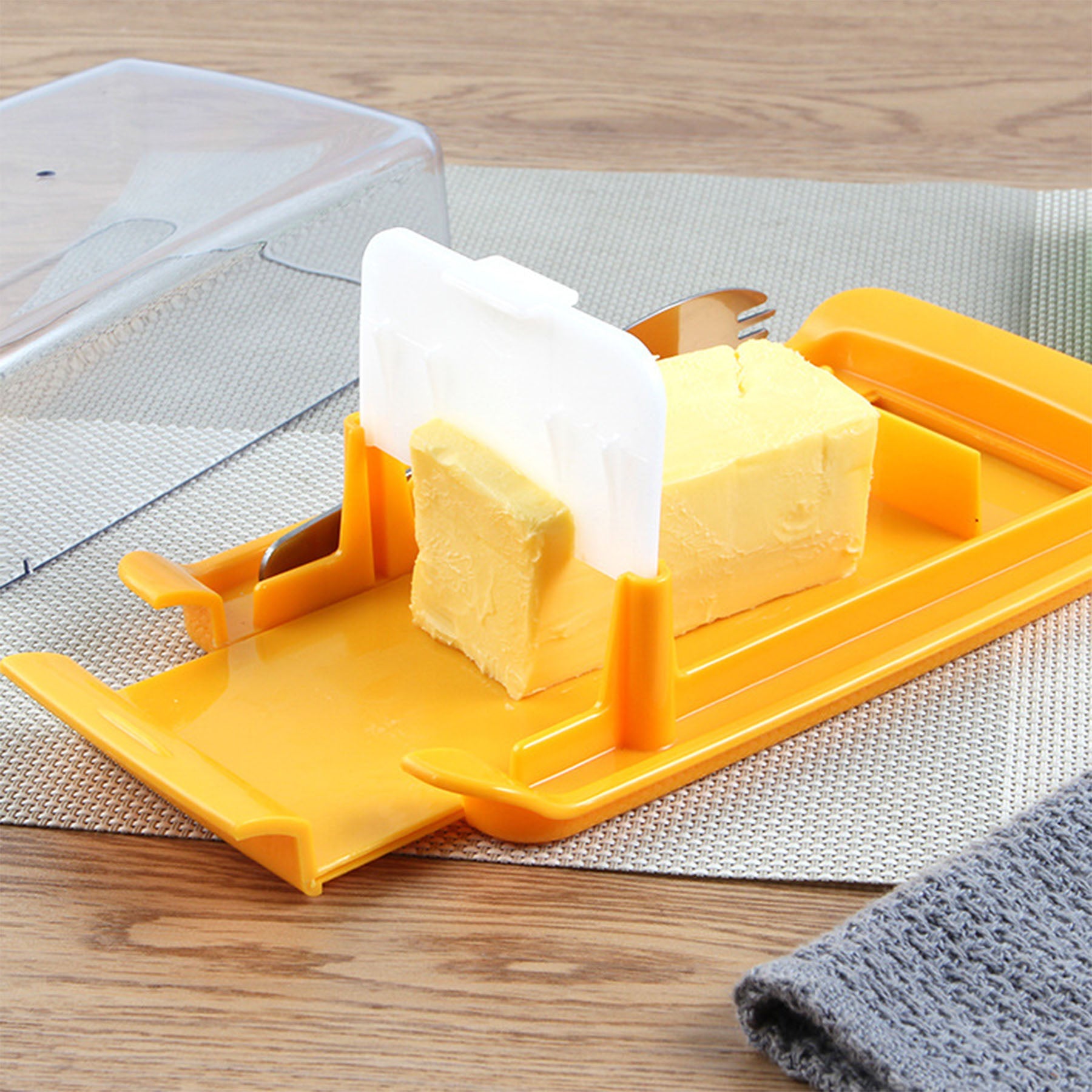 Butter Keeper with Lid and Cutter