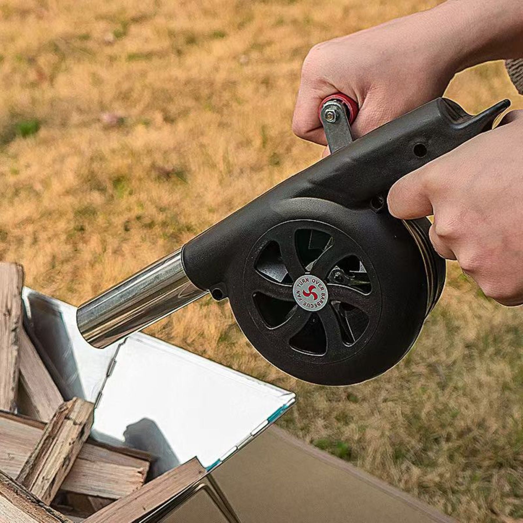 Manual Wind-Powered Blower With High Wind Force