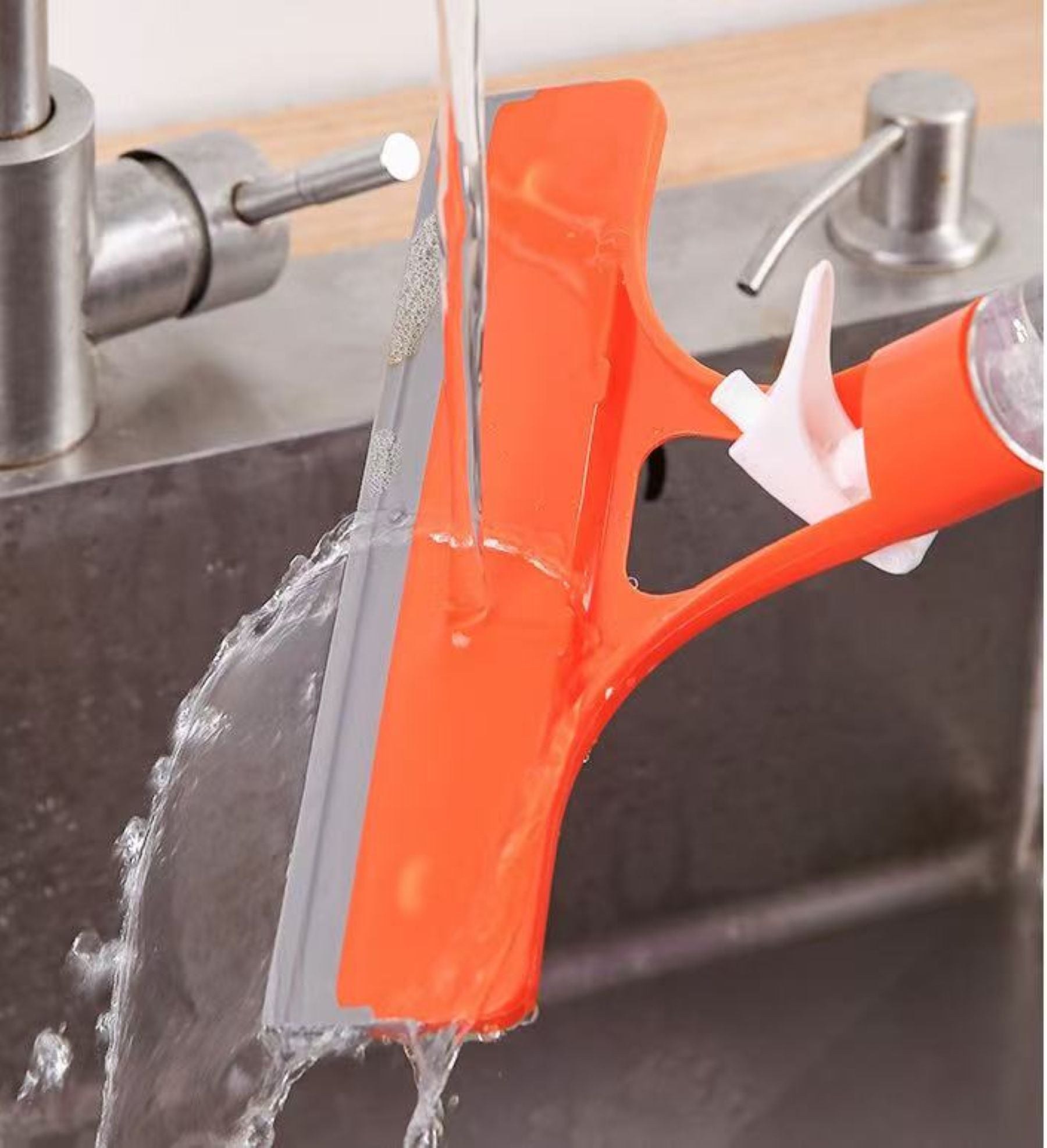 Integrated Wiper (With Water Spray Function)