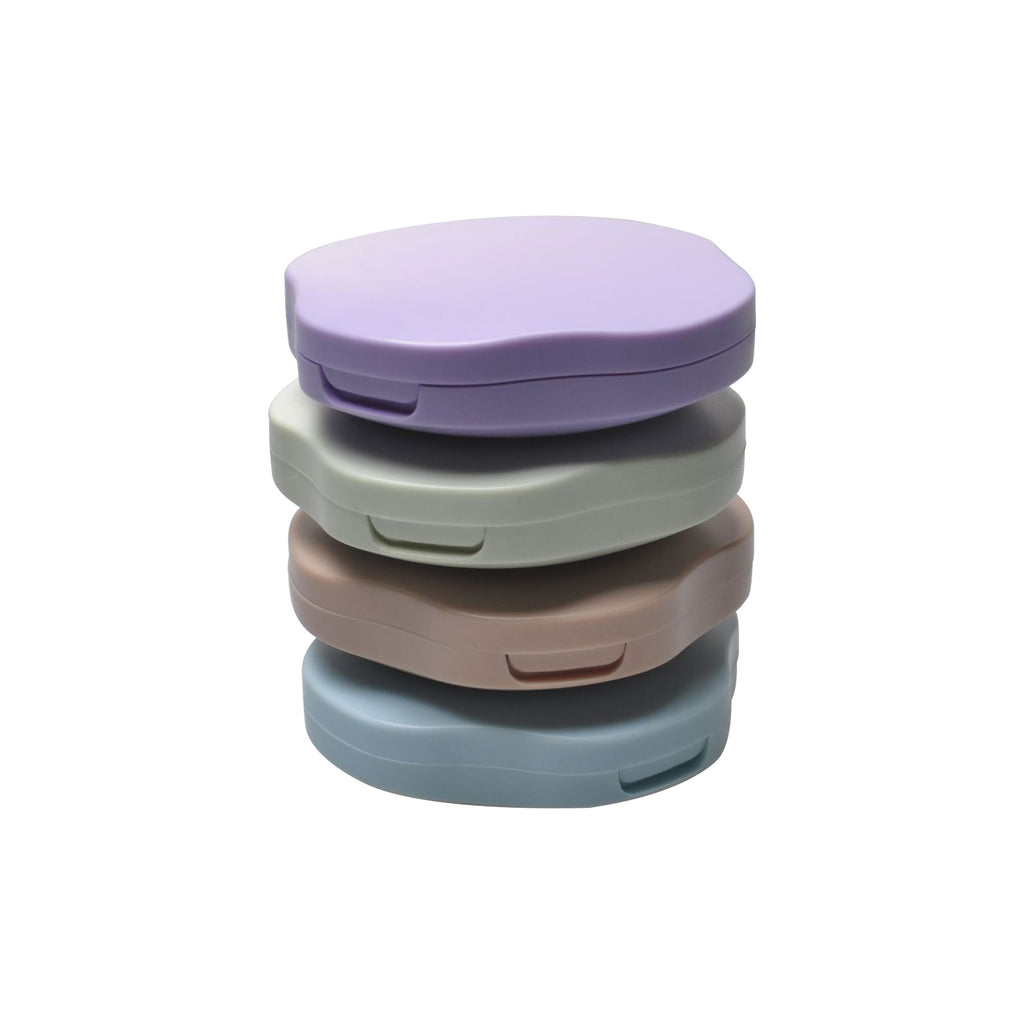 Curved Contact Lens Case