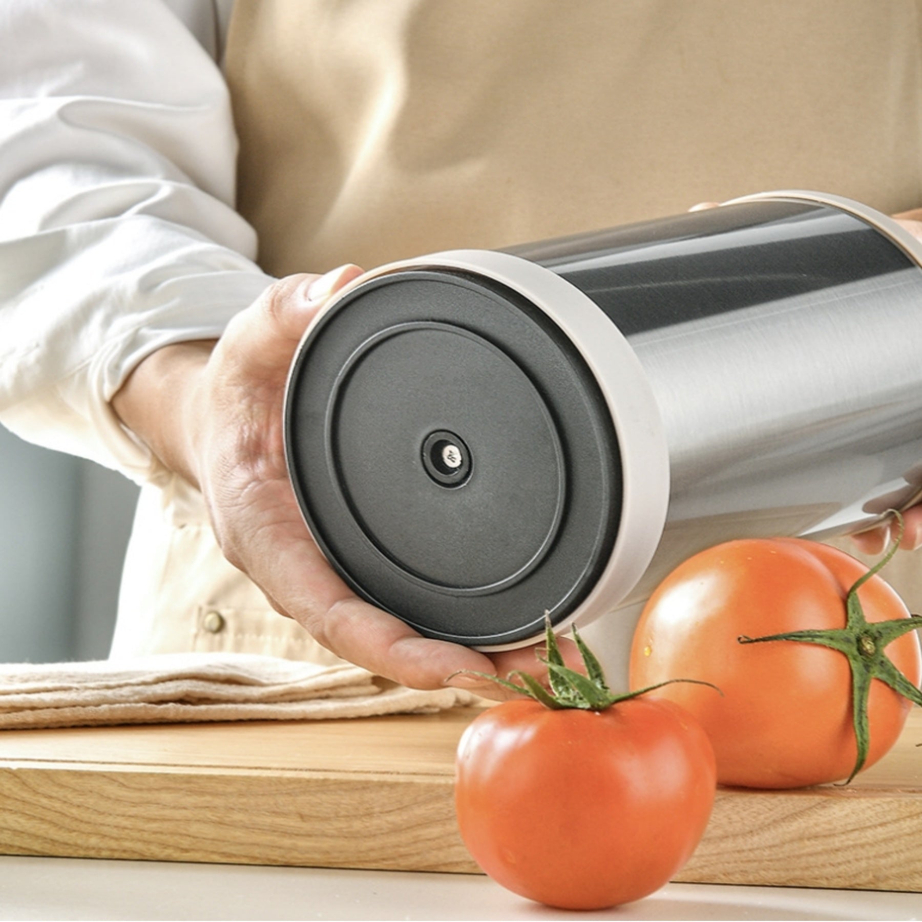 Rotating Stainless Steel Tableware Storage Bucket
