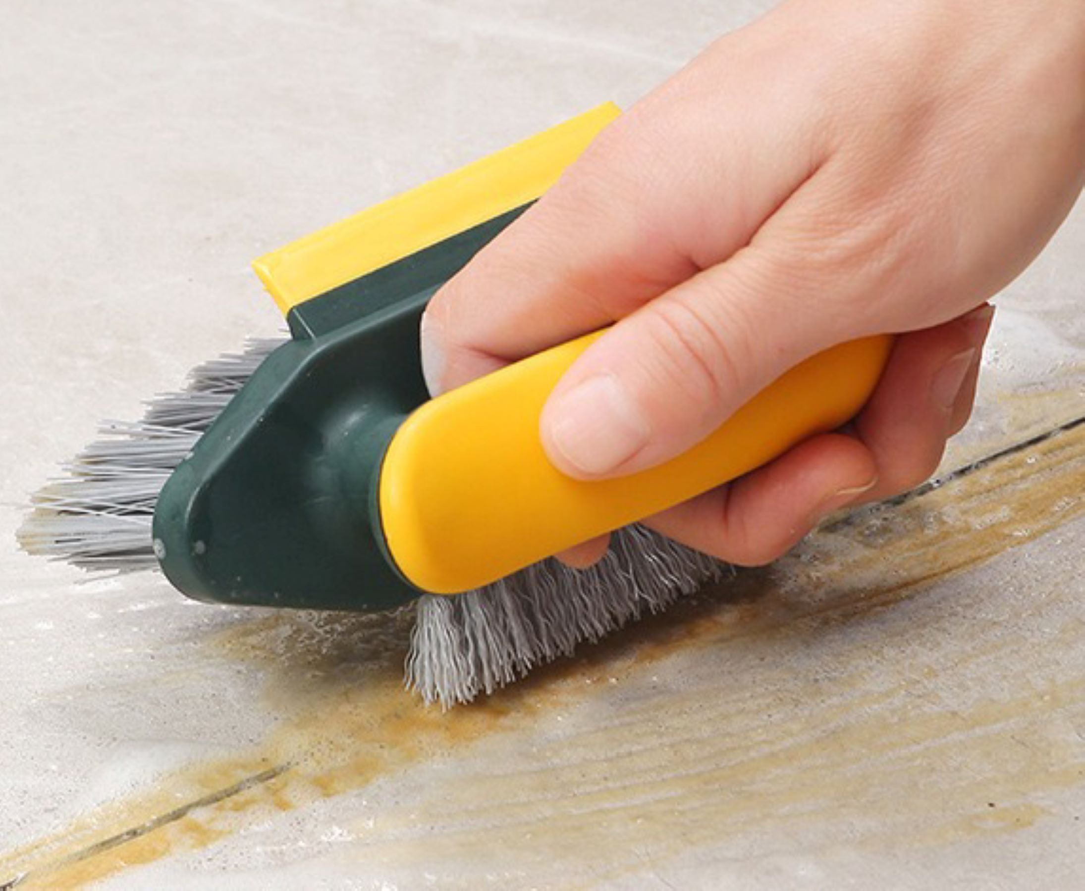 Household Gap Brush