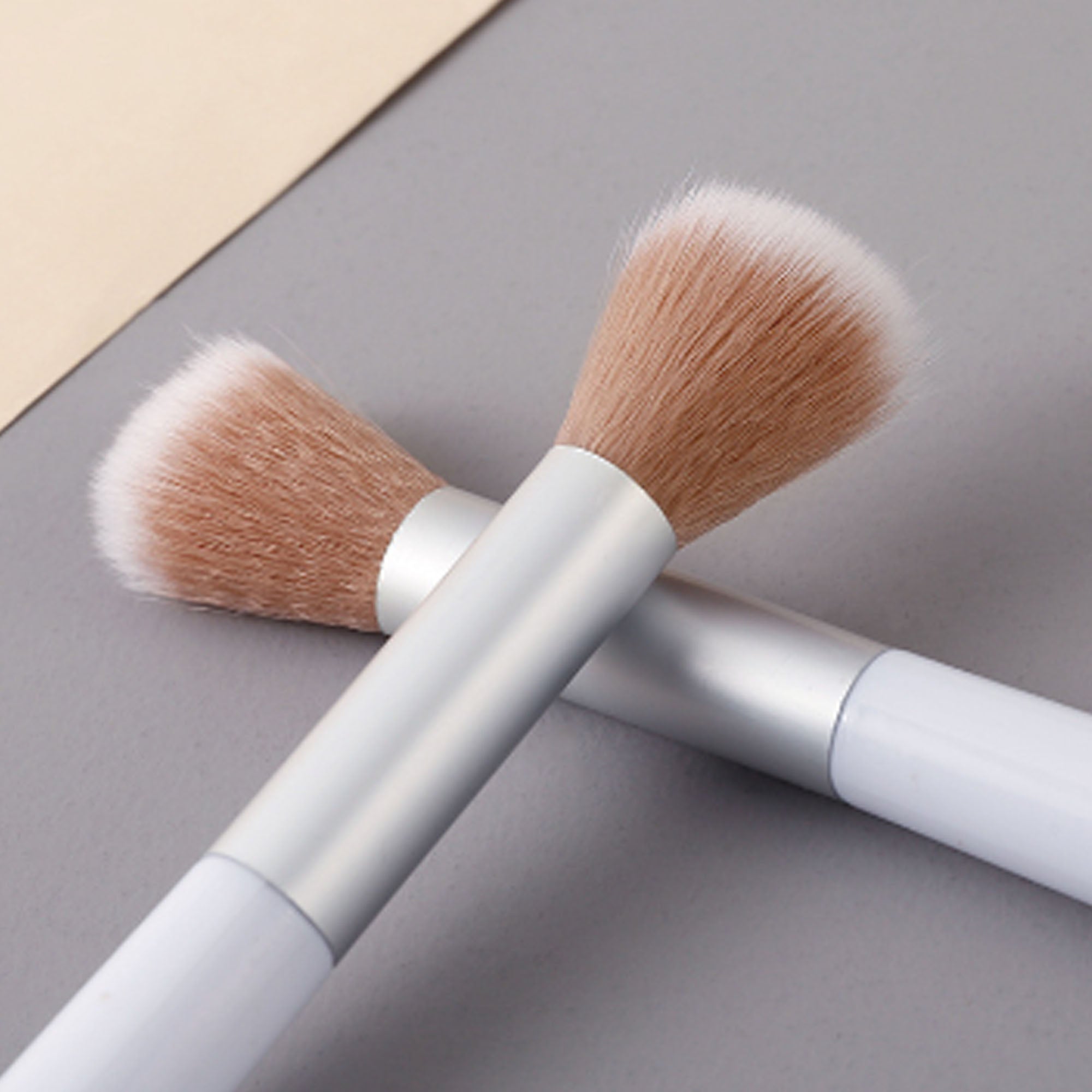 Loose Powder Cosmetic Brush