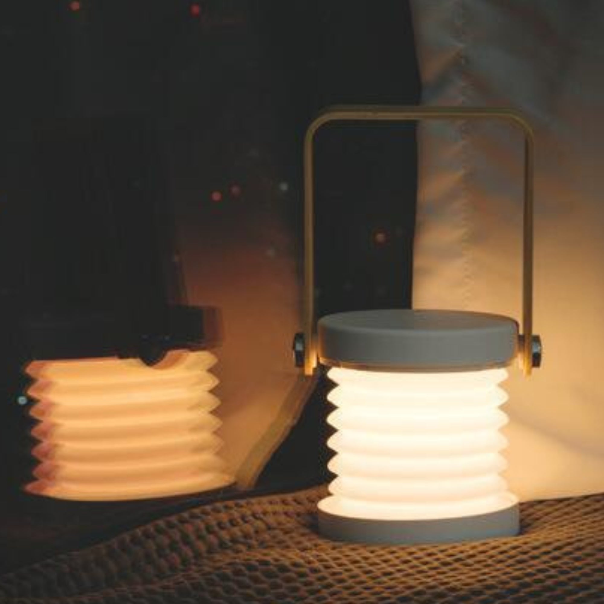 Deformable Desk Lamp