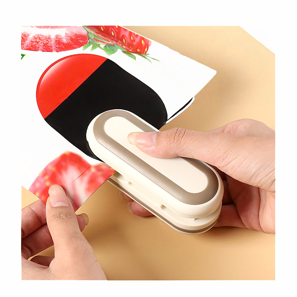 Snack Sealing Machine