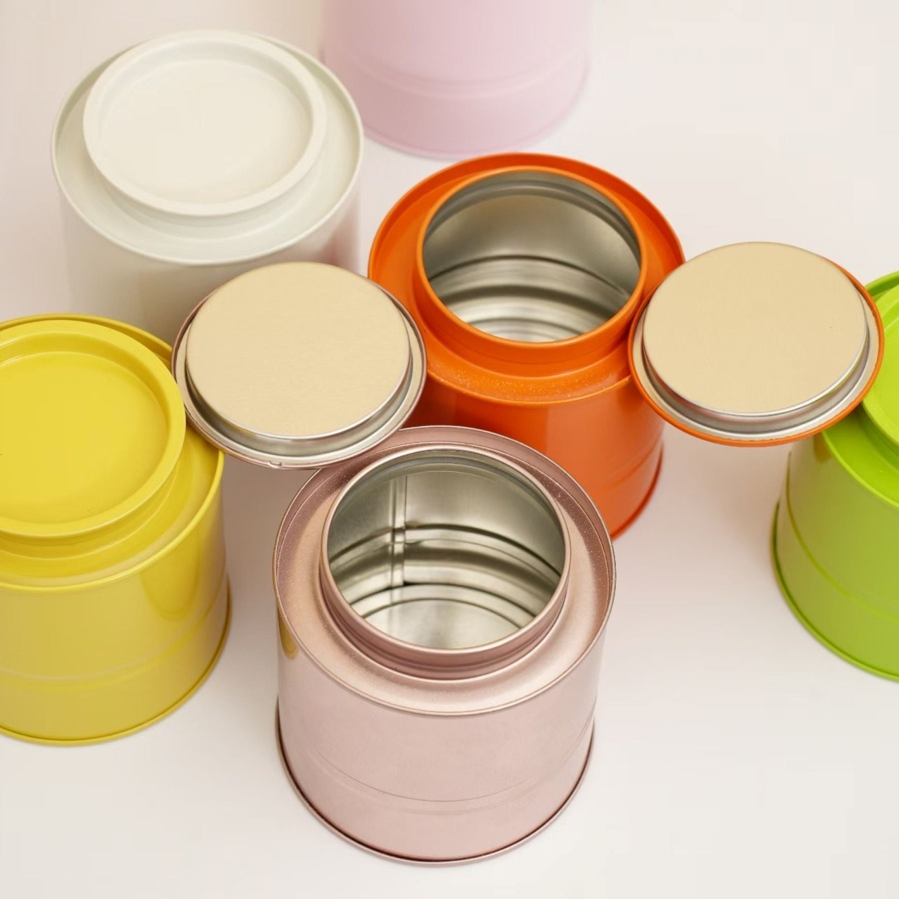 Solid-color Tin box