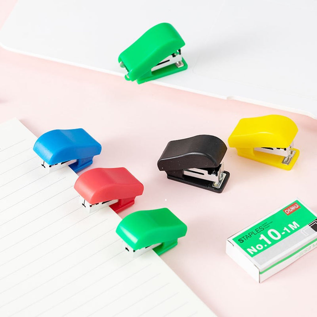 Portable Mini Small Stapler Set