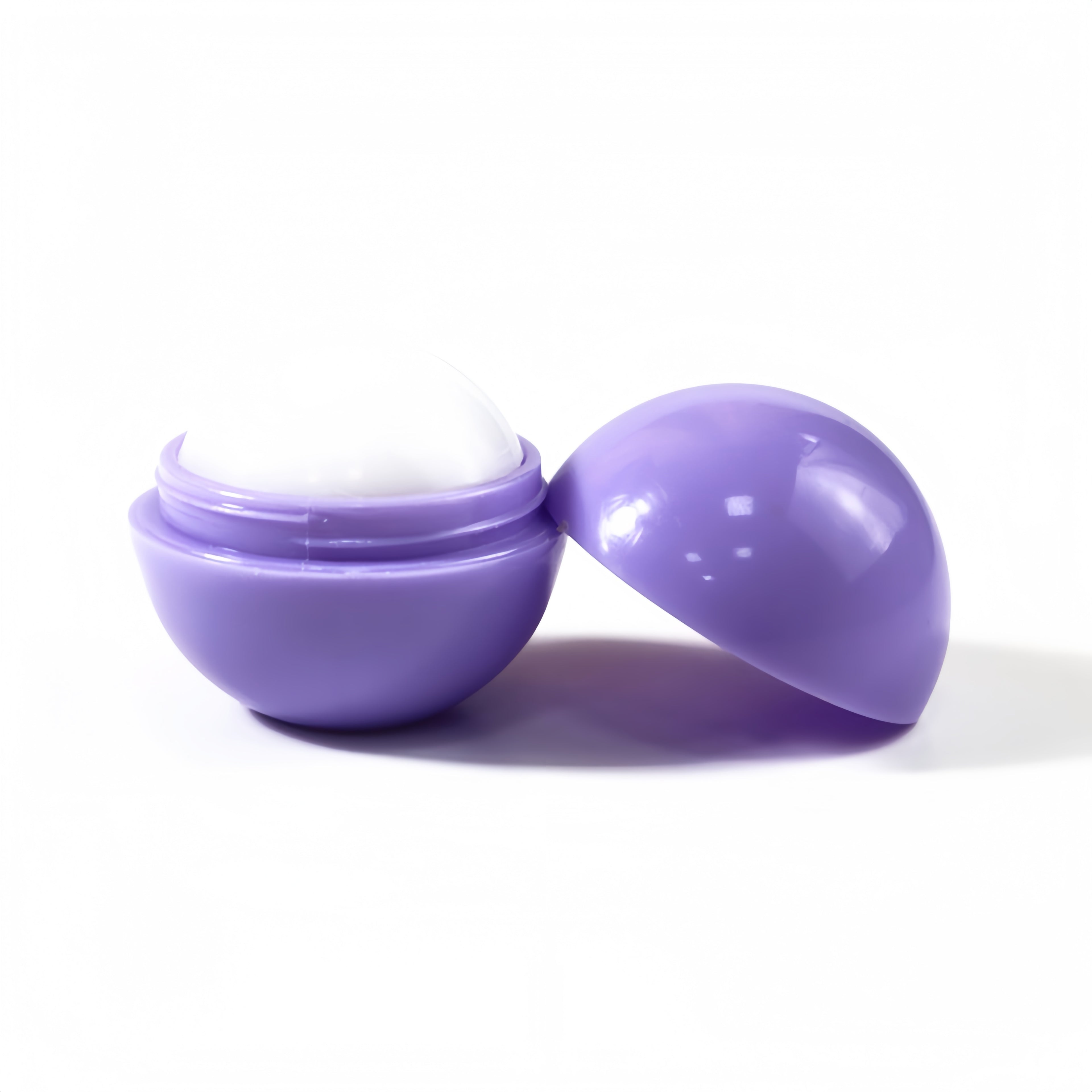 Fruit-Flavored Lip Balm Sphere