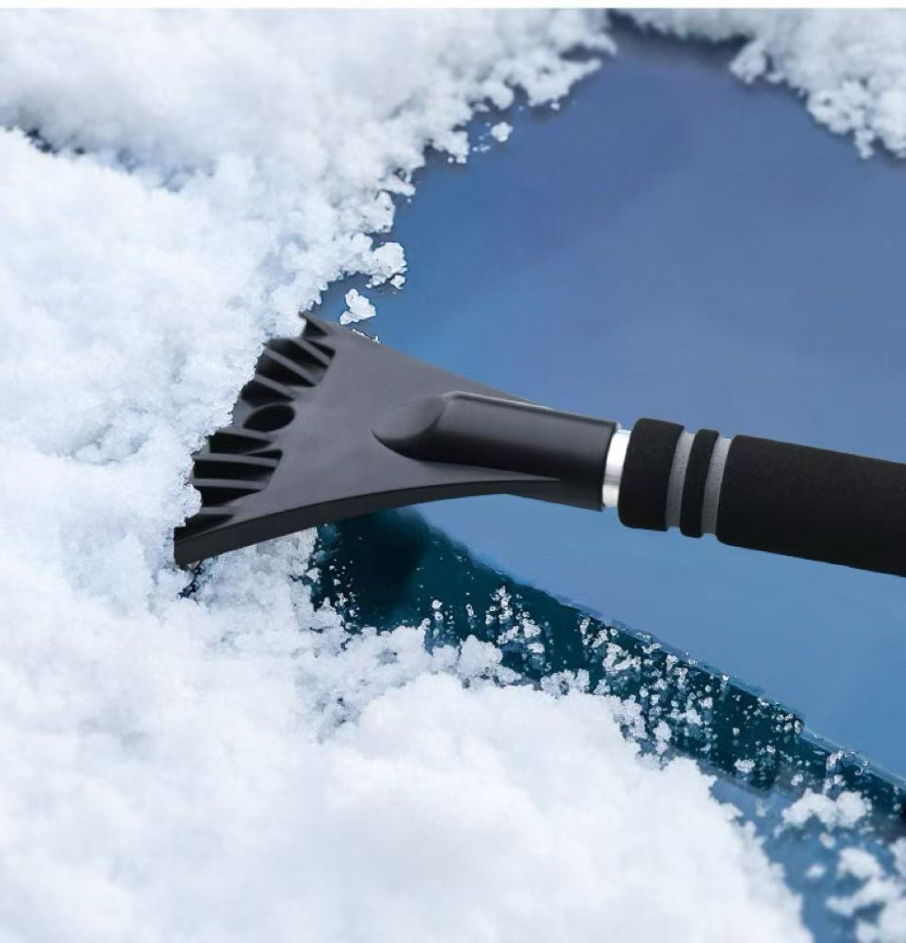 Vehicle Two-In-One Snow Removal Tool