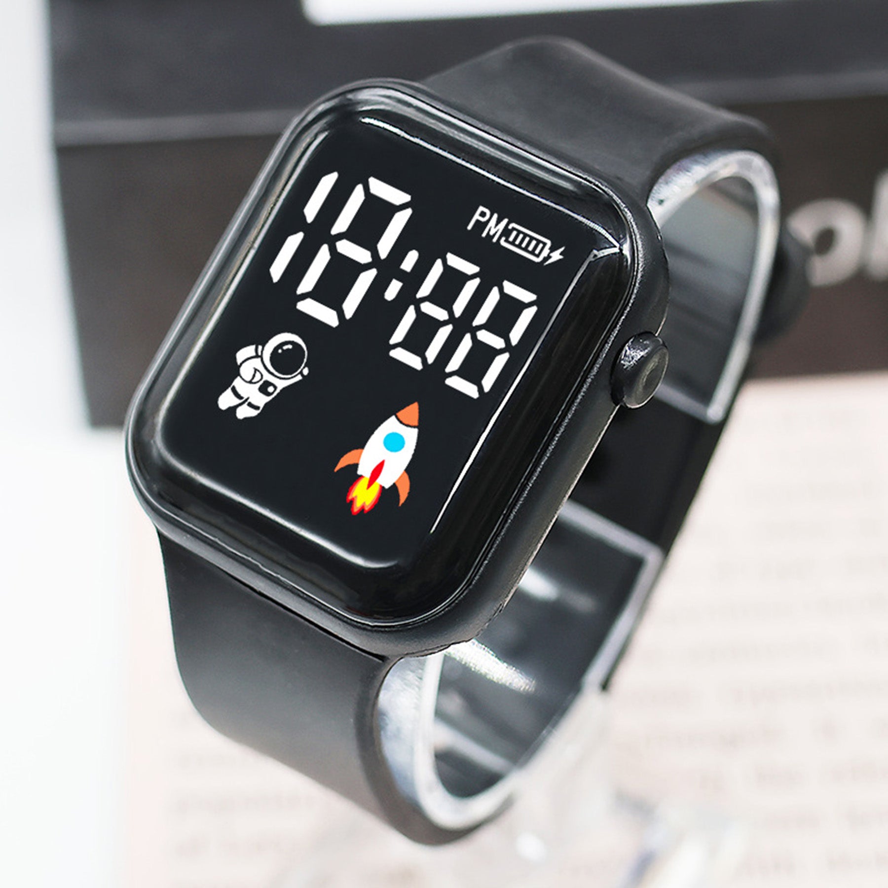 LED Cube Electronic Watch