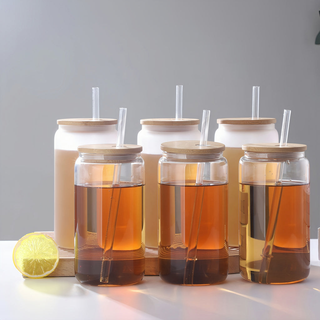 16-Ounce Glass Cup With A Natural Bamboo Lid And A Straw