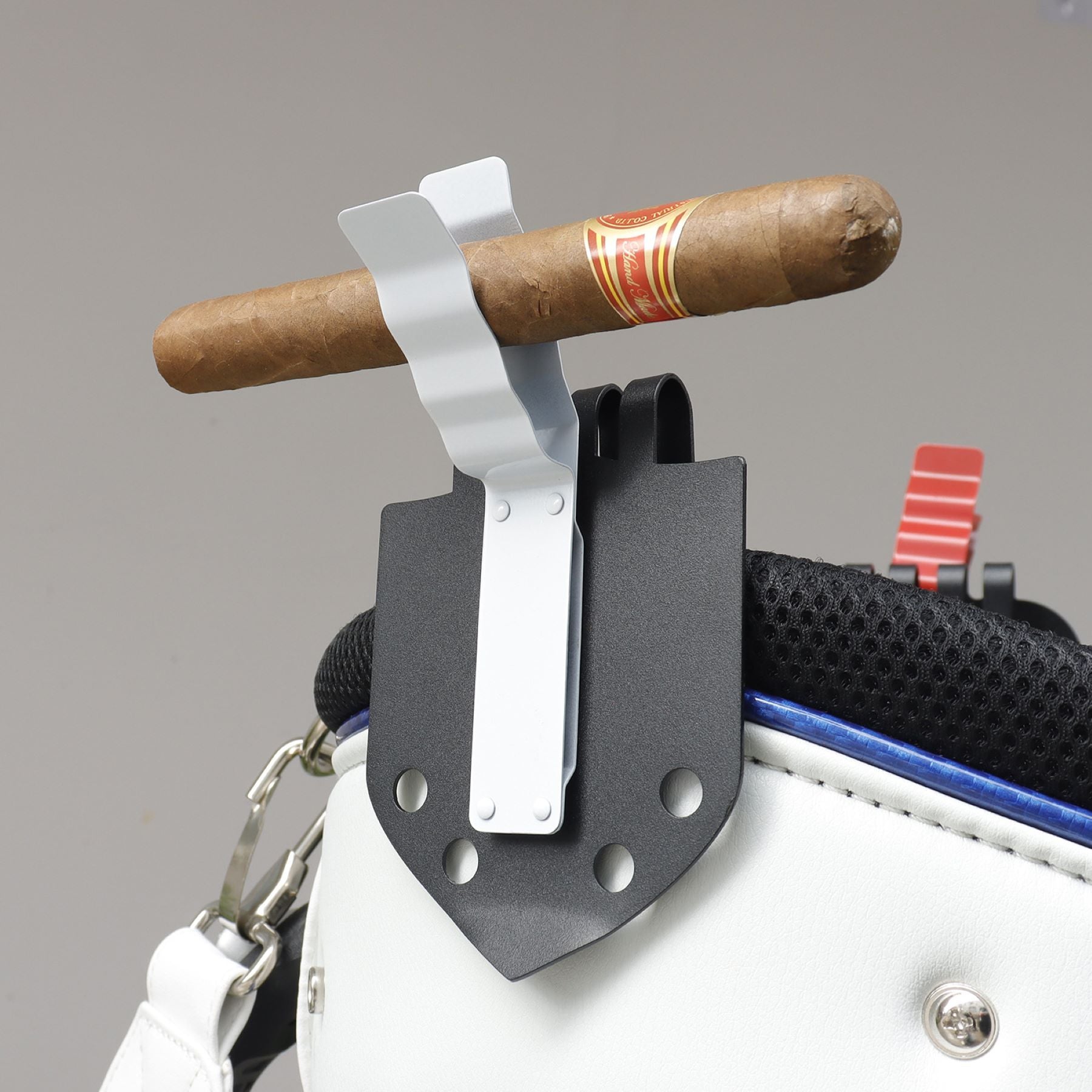 Magnetic Cigar Holder