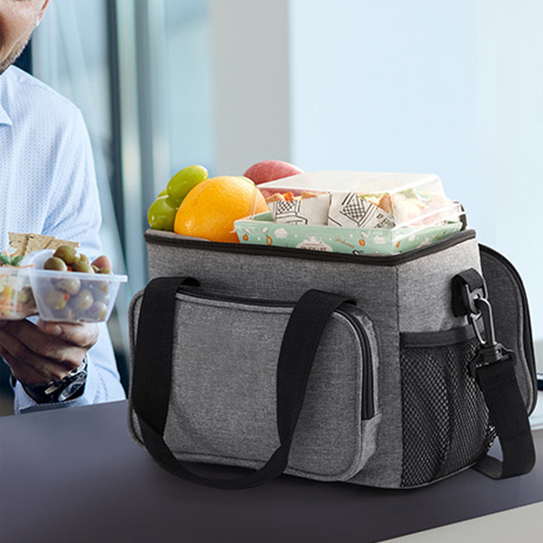 Outdoor Large Capacity Insulated Bag Cold Picnic Bag