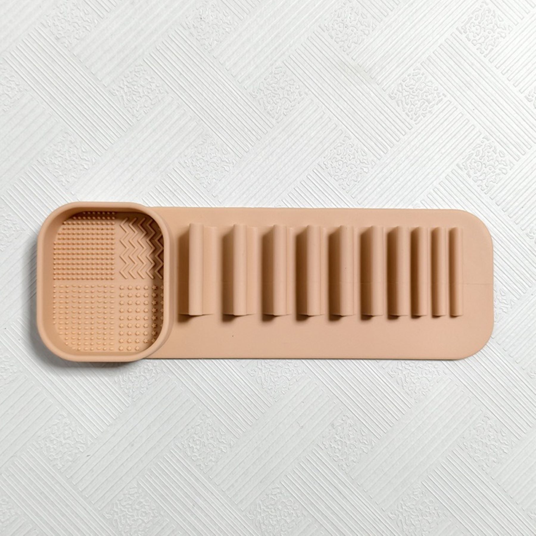 Makeup Brush Storage Rack