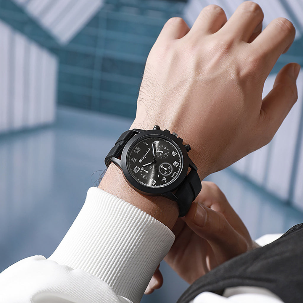 Alloy Quartz Electronic Watch