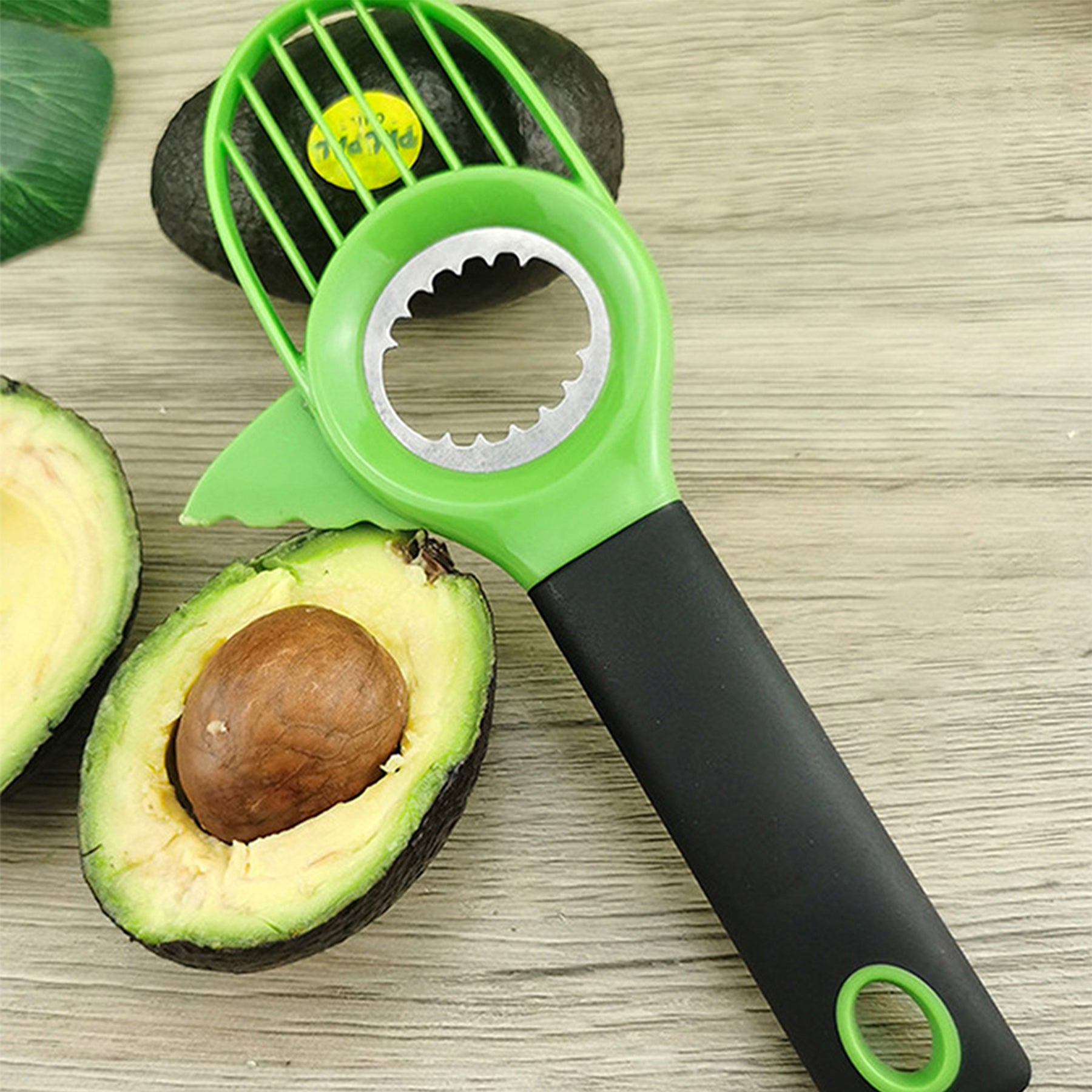 3-in-1 Avocado Slicer