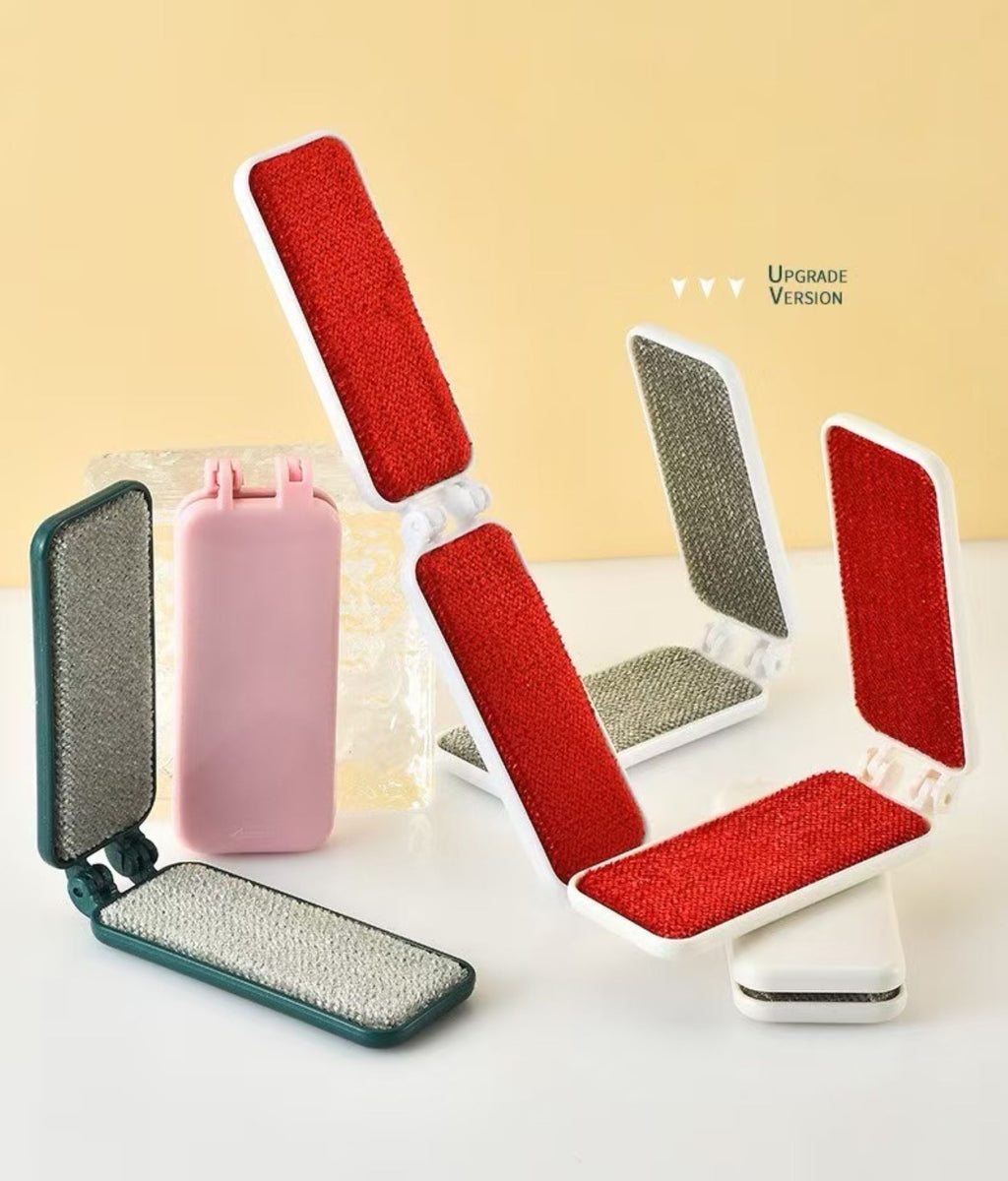 Clothing Dust Removal Brush